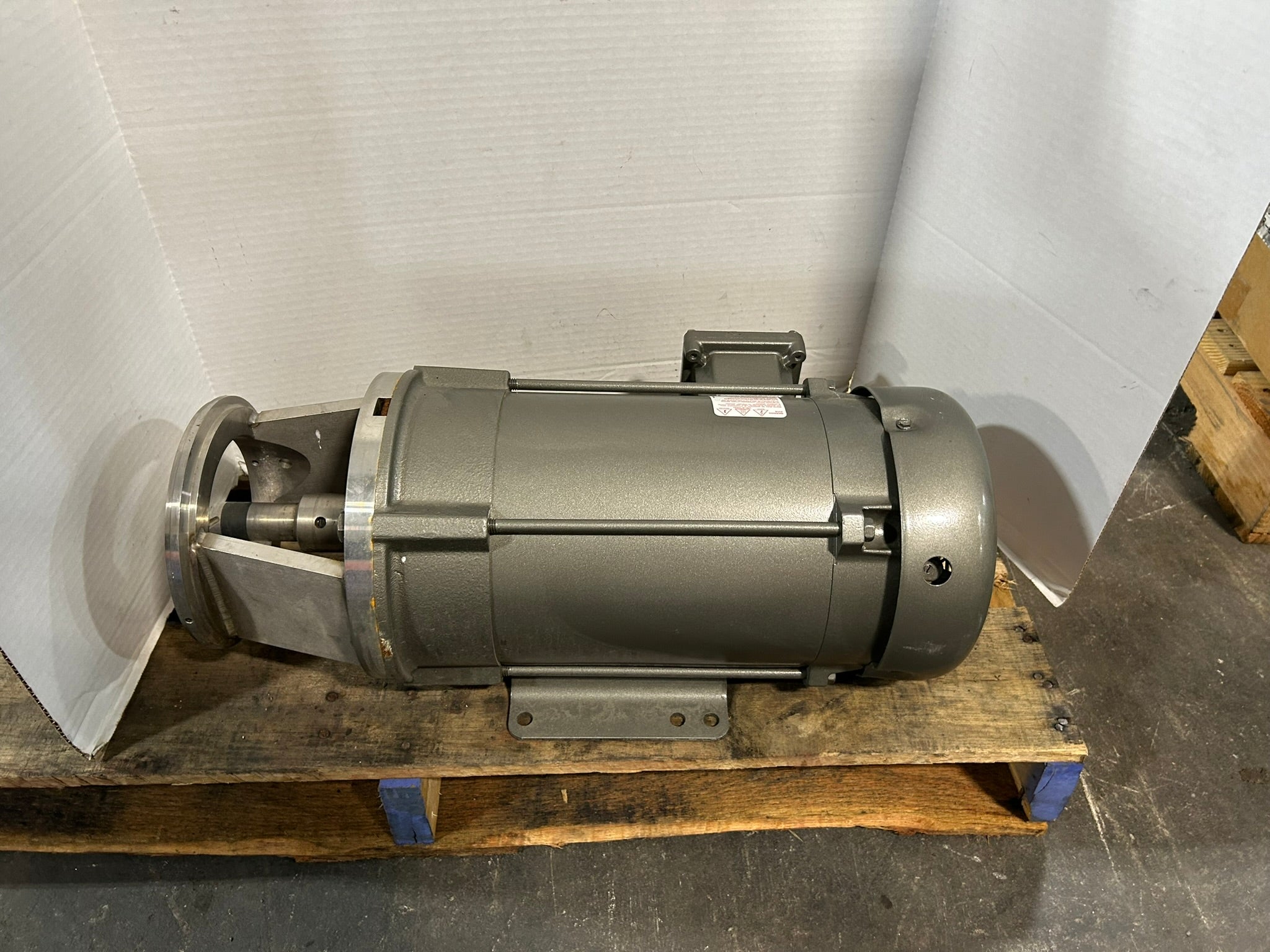 Baldor Reliance F36495139 AC Electric Motor 5/3 HP 3450/2900 RPM 3PH CAM5522T