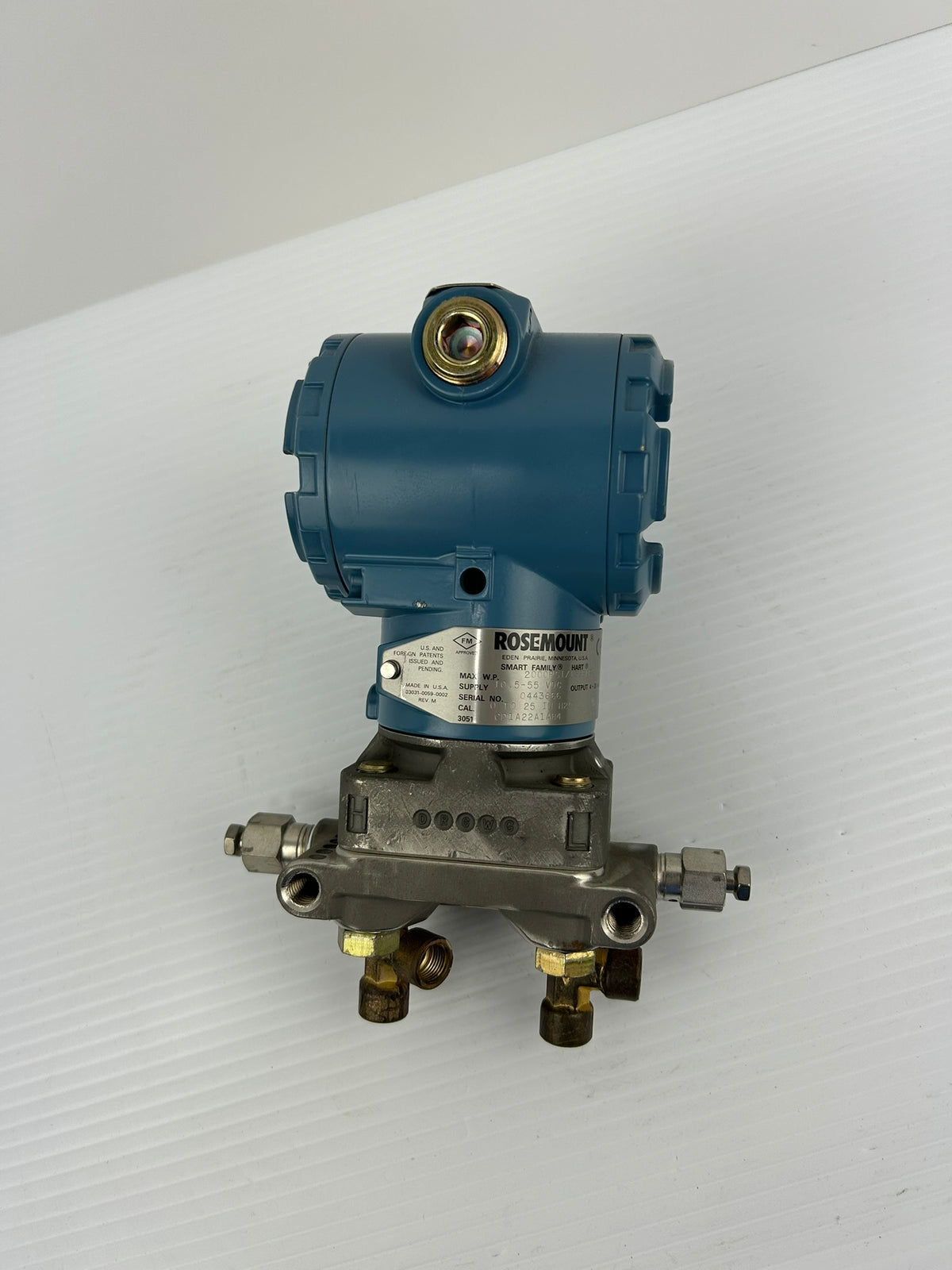 Rosemount 3051CD1A22A1AB4 Pressure Transmitter 2000PSI 138 bar Base Type DP