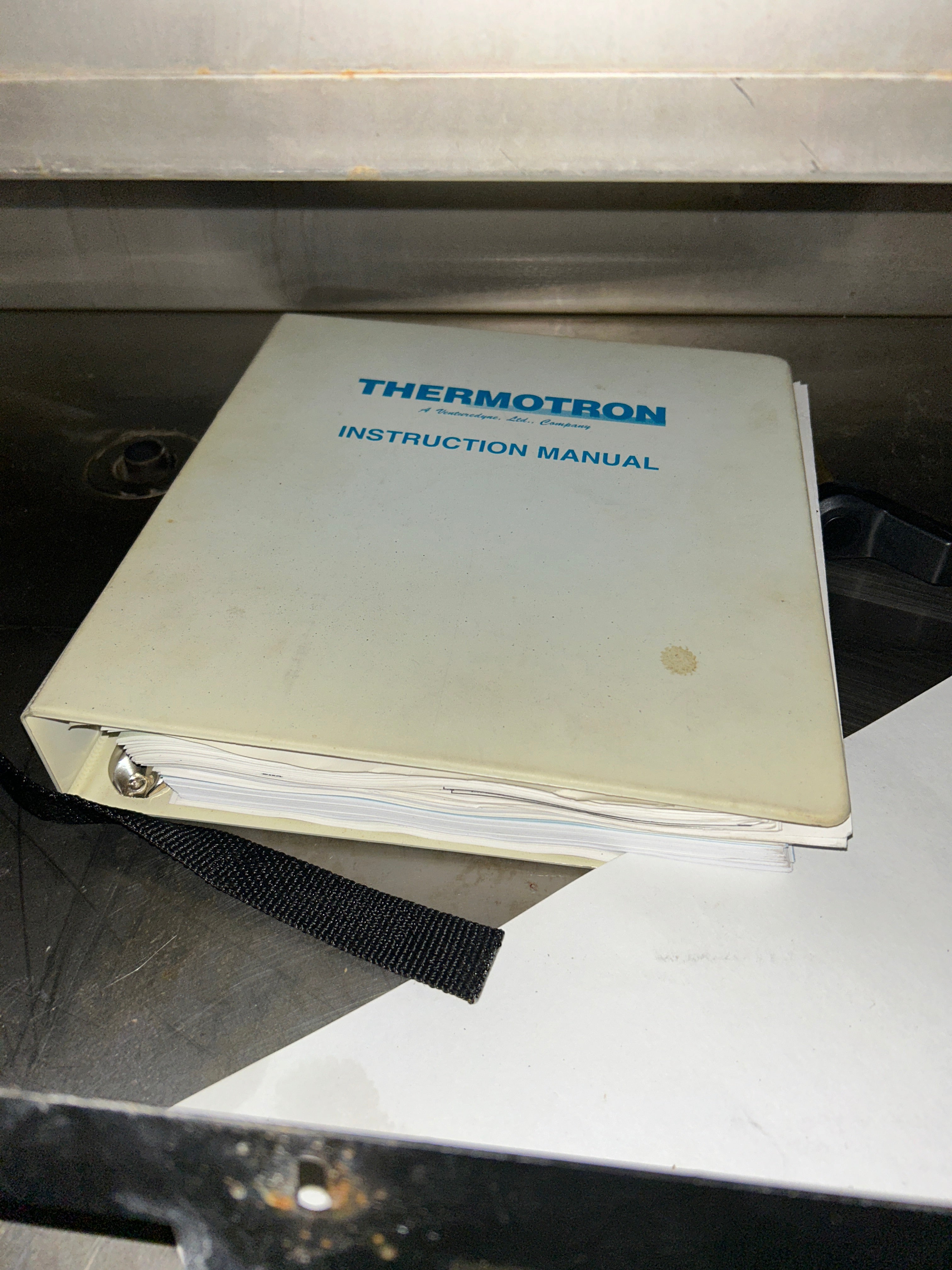 Thermotron SE-600-3-3 Environmental Temperature Test Chamber