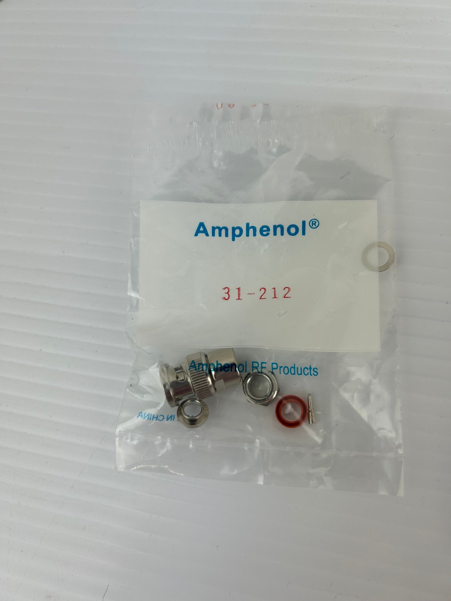 Amphenol 31-212 Connector 203/743-9272 - Lot of 6