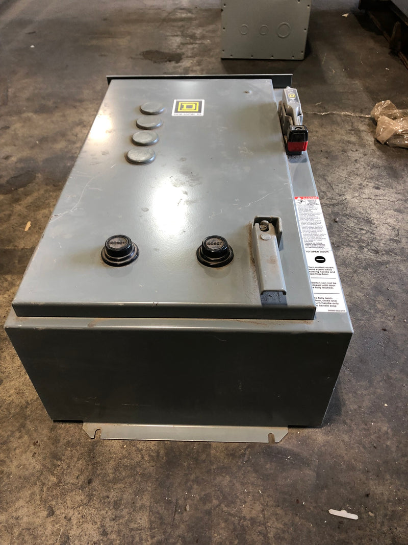 Square D 8810UCA4V02SY74 Combination Starter 30A Breaker Disconnect Type 12/3R