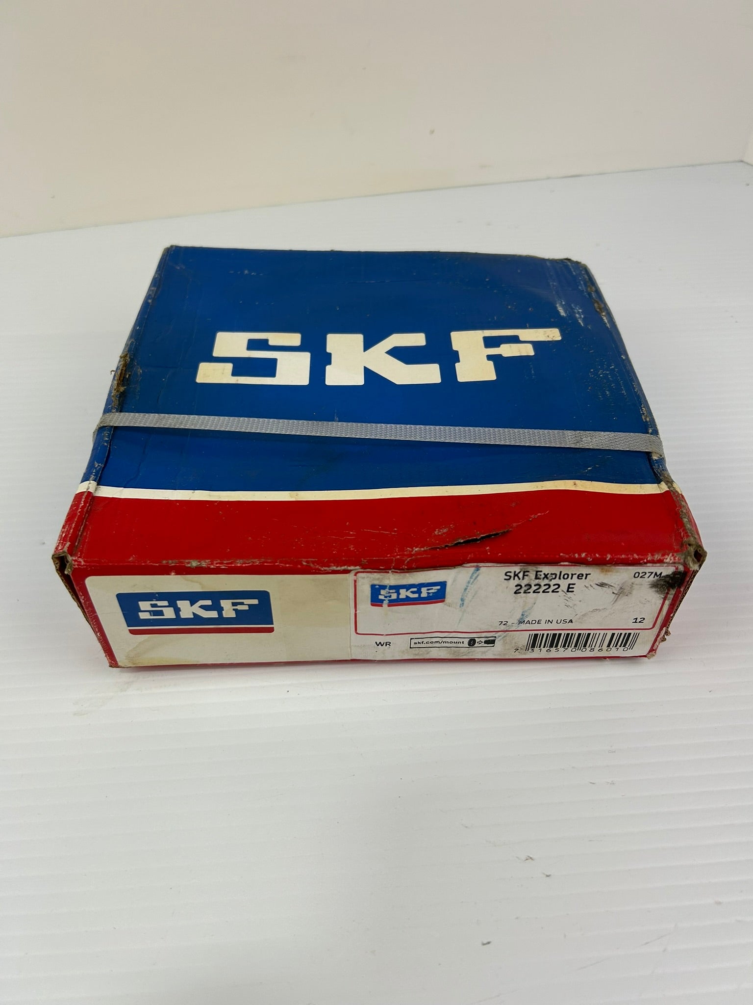 SKF 22222 E Explorer Spherical Roller Bearing 22222E