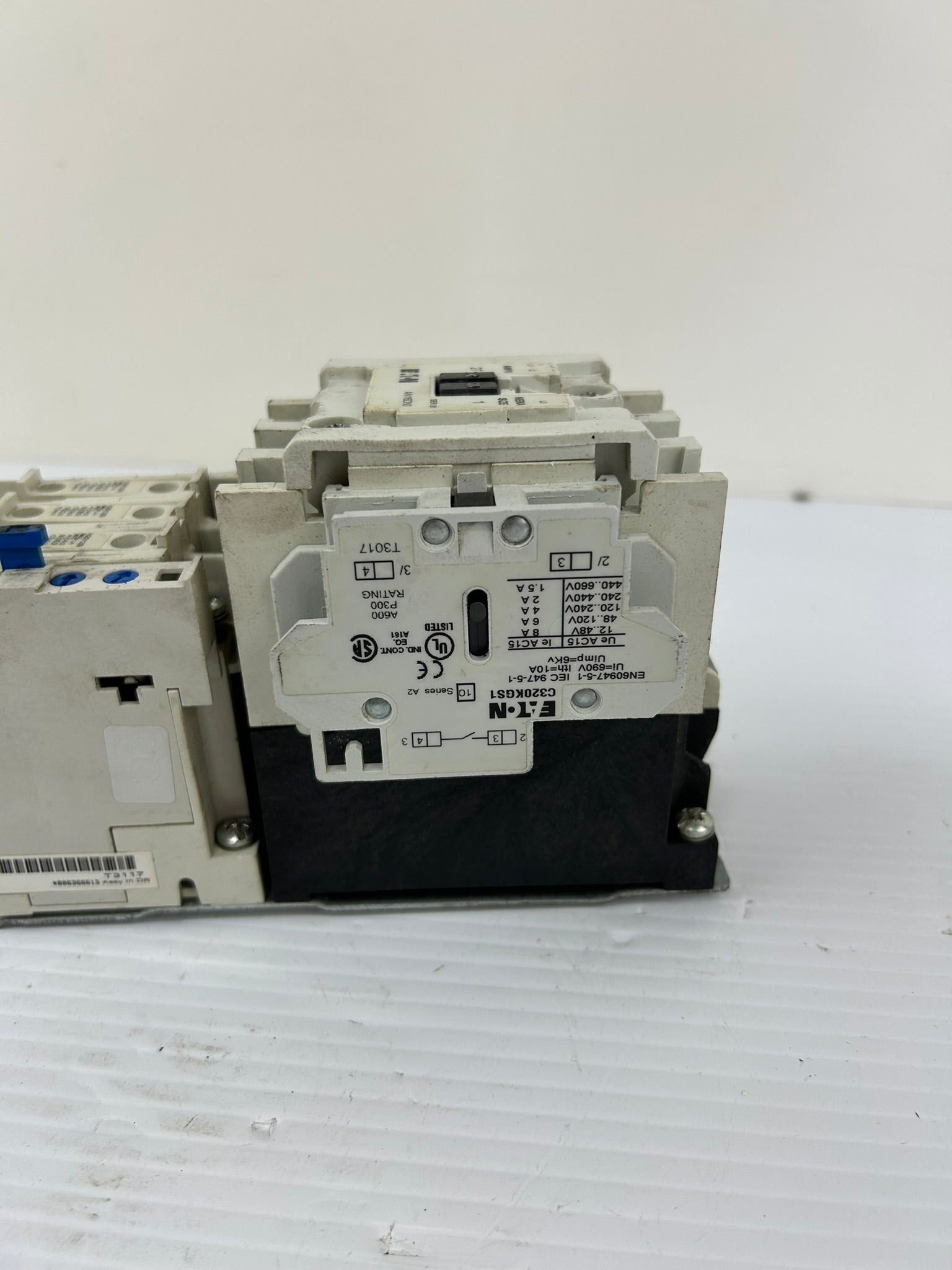 Eaton AN16DN0 Motor Starter Ser B1 & C320KGS1 Size 1 Contactor & C306GN3 Relay