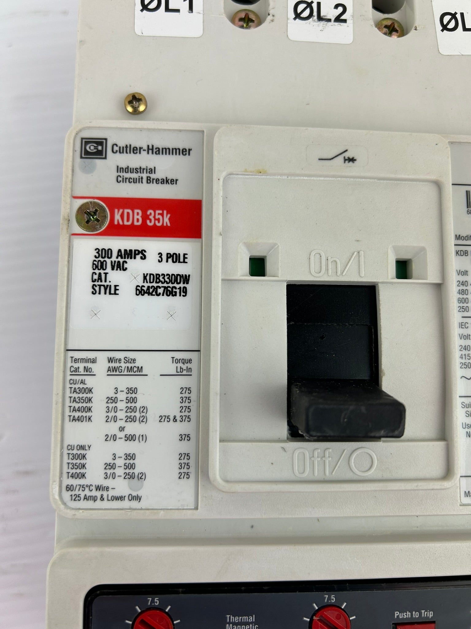 Cutler-Hammer KDB3300W Industrial Circuit Breaker KDB35K 3 Pole 300 Amps 600 VAC