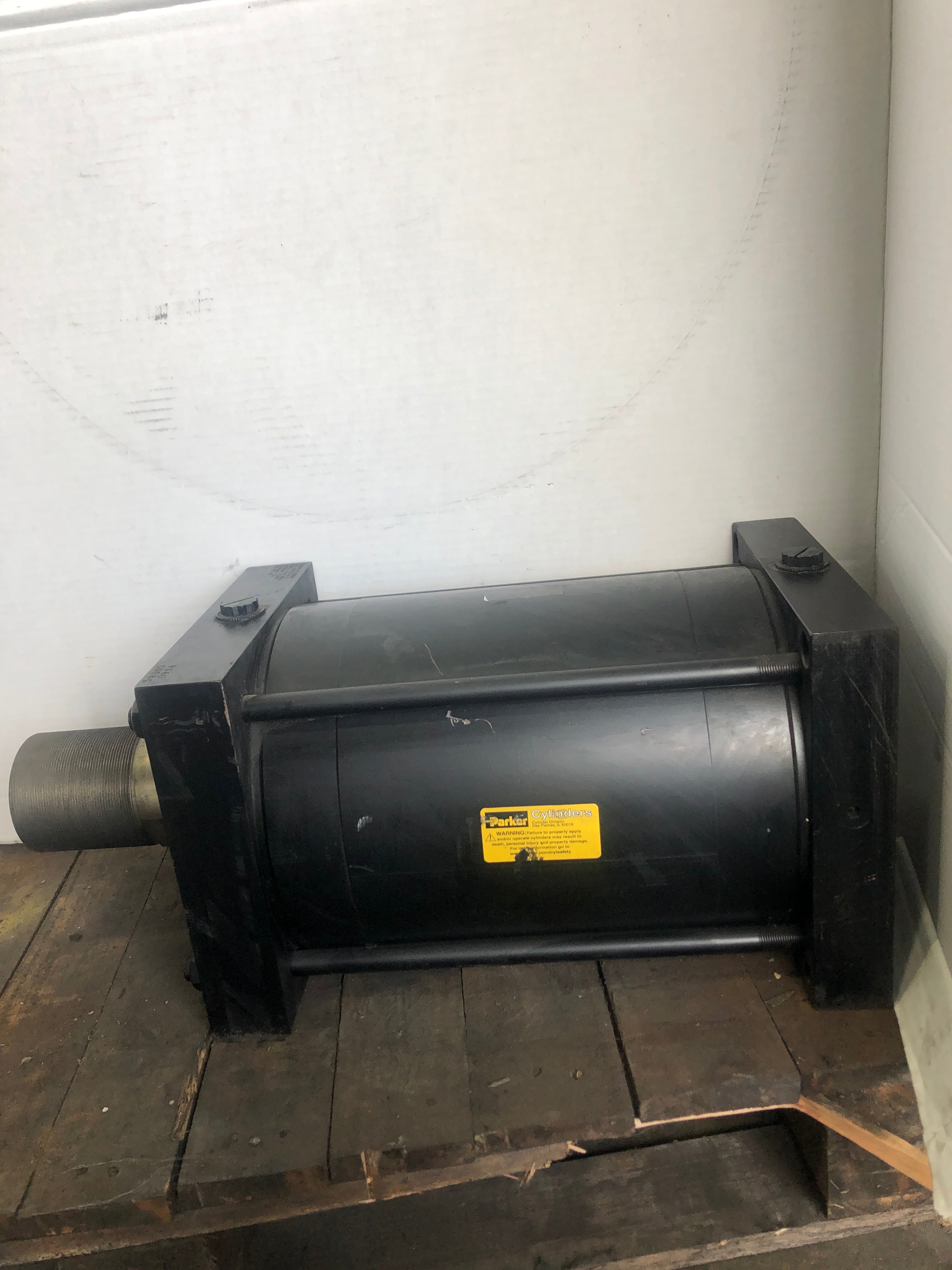 Parker 10.00 HB2A Cylinder 250PSI