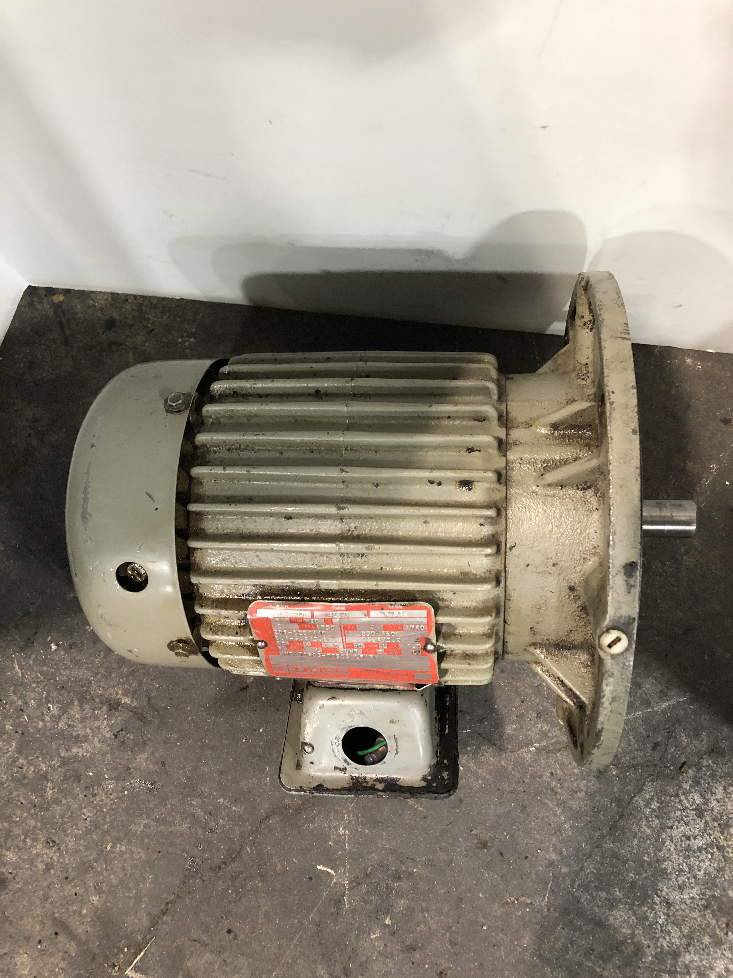 Delco 1T5424020 AC Motor 2 HP 1730 RPM 3PH 145T0