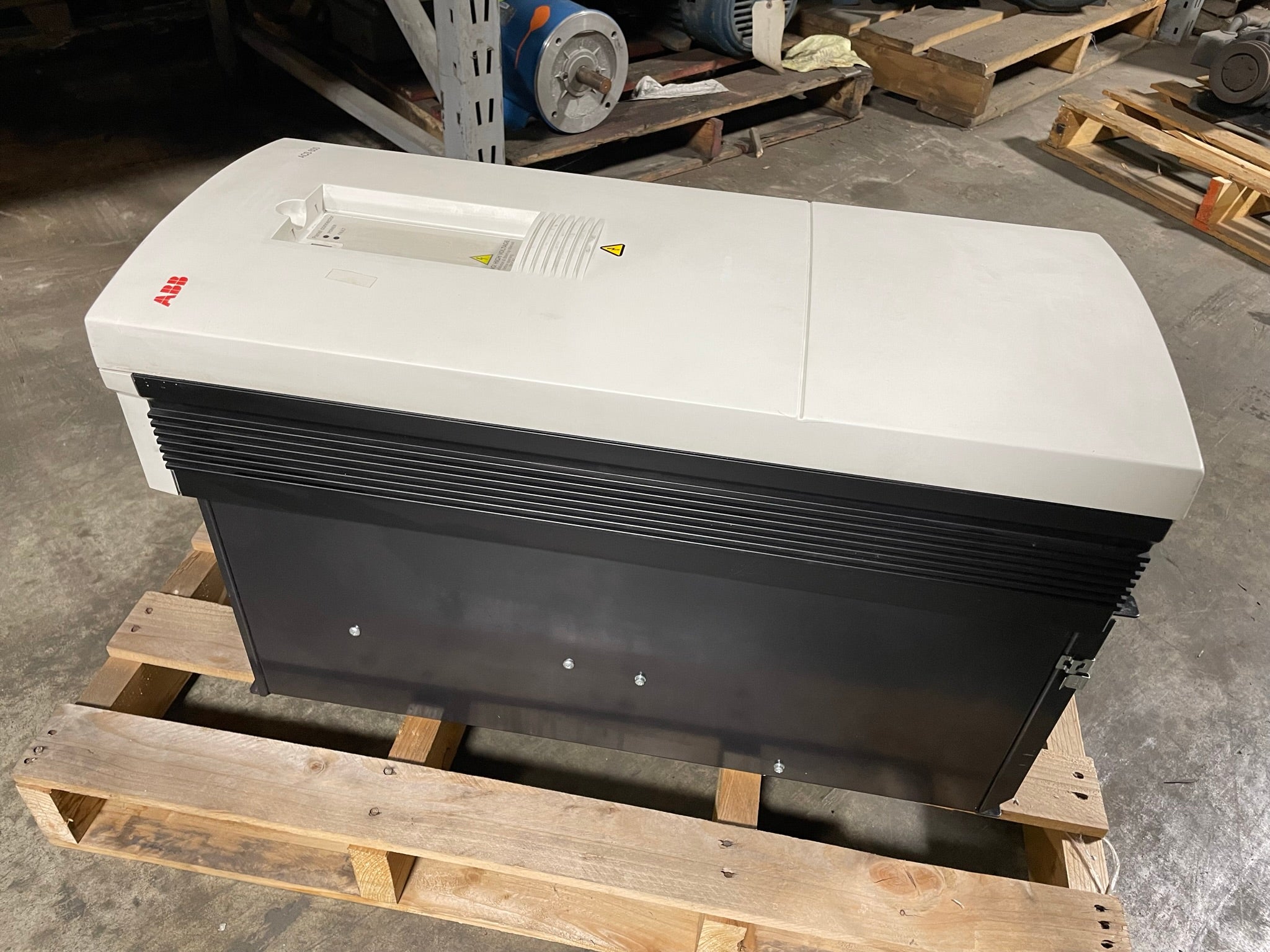 ABB ACS 600 ACS601-0100-4-000B1200010 Frequency Converter Drive - No Keypad