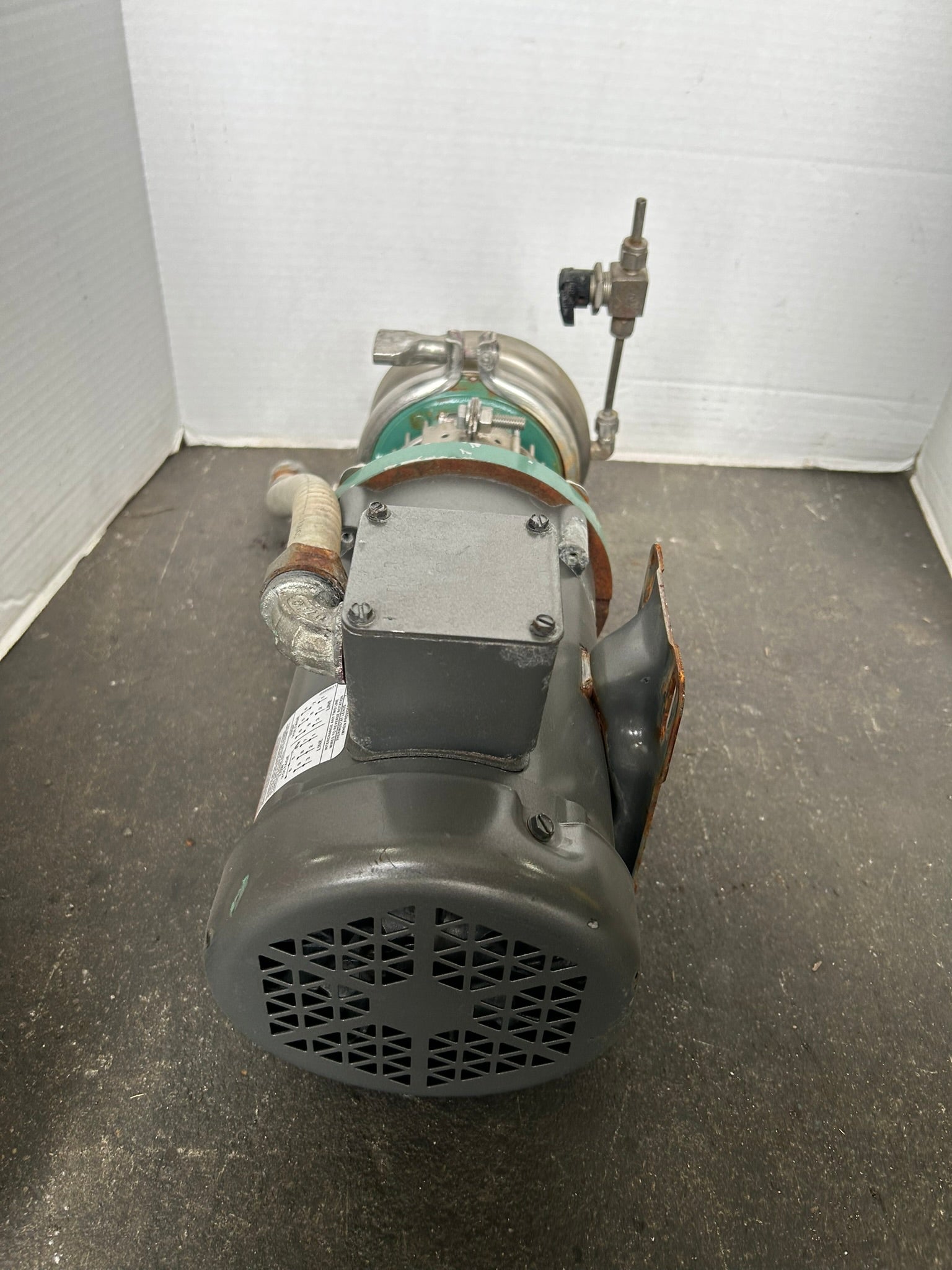 Tri-Clover C114MF56T-10ND-01U-25SP Pump with Baldor CM3534 AC Motor