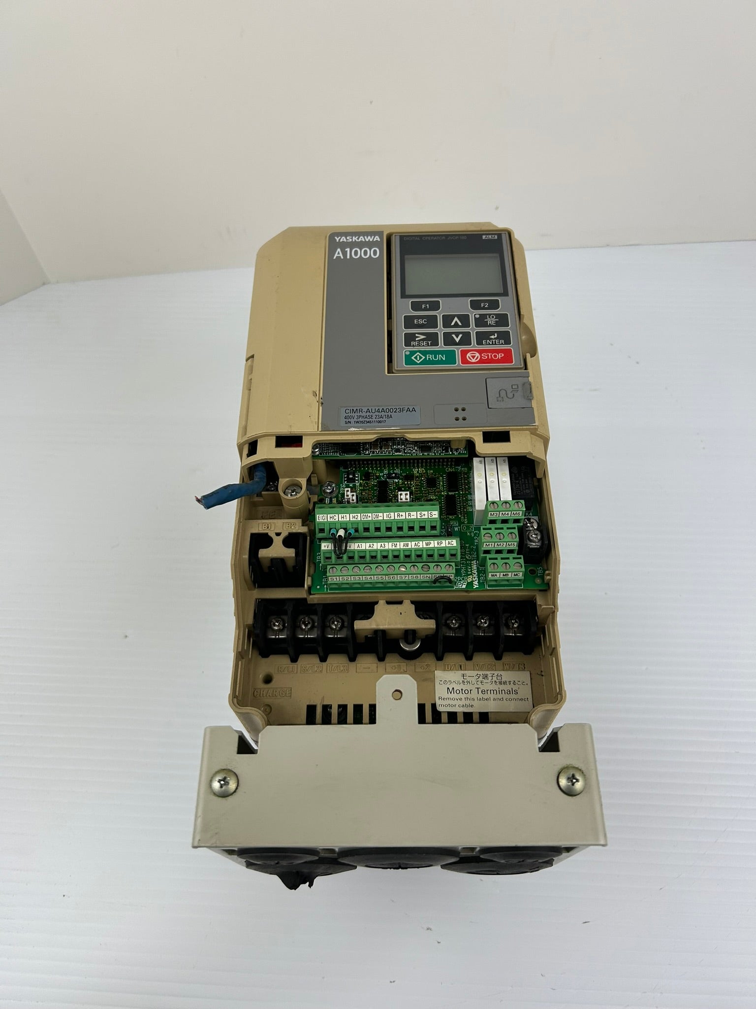 Yaskawa Electric CIMR-AU4A0023FAA Industrial AC Drive Rev E