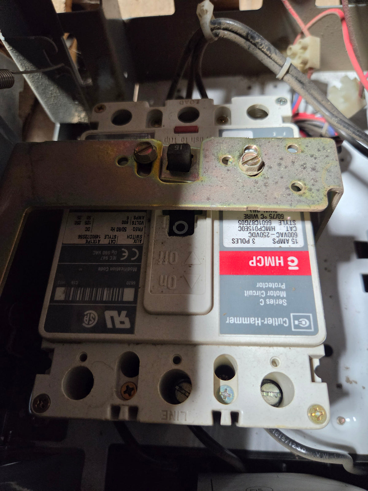 Allen-Bradley MCC Bucket 2113B Size 1 FVNR 15A Breaker 5.0HP 3PH 480V - No Door