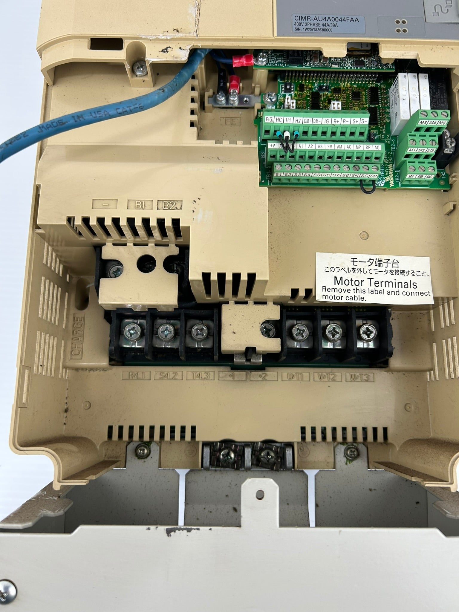 Yaskawa Electric CIMR-AU4A0044FAA A1000 3PH AC Drive Rev E Type 1 Enclosure