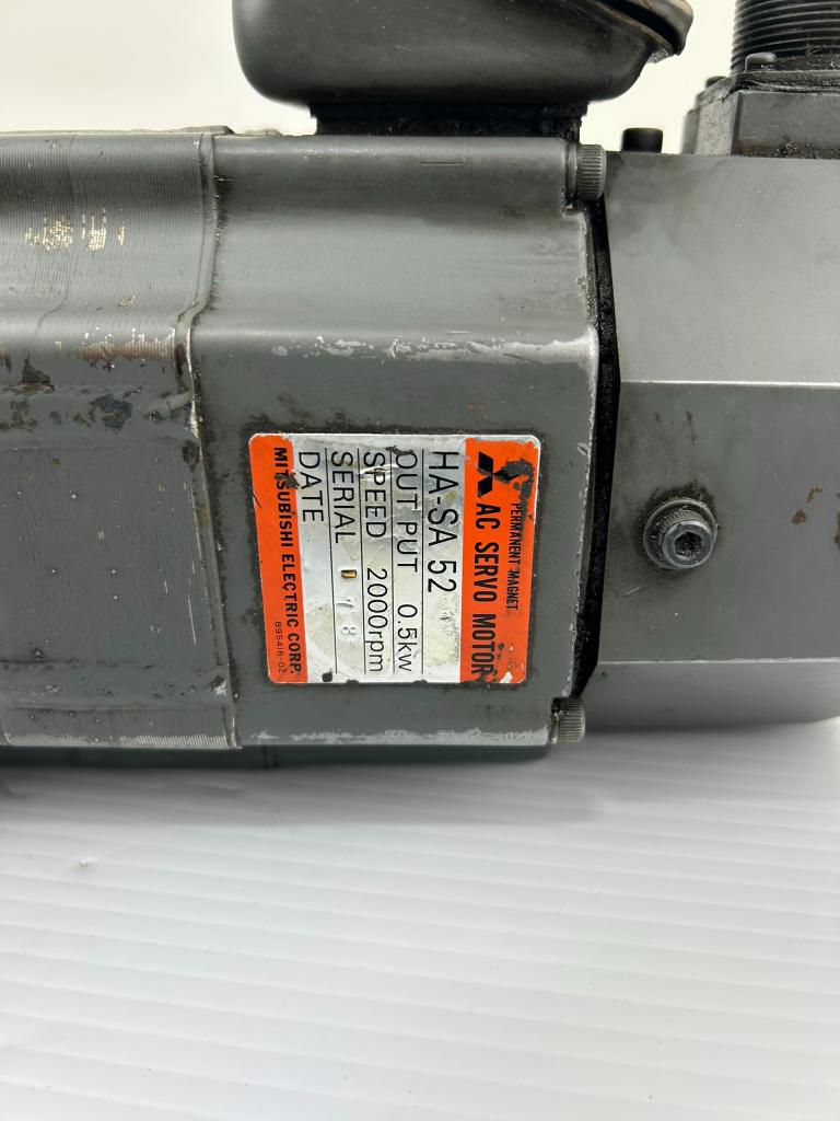 Mitsubishi HA-SA52 AC Servo Motor 0.5kW 2000RPM Permanent Magnet