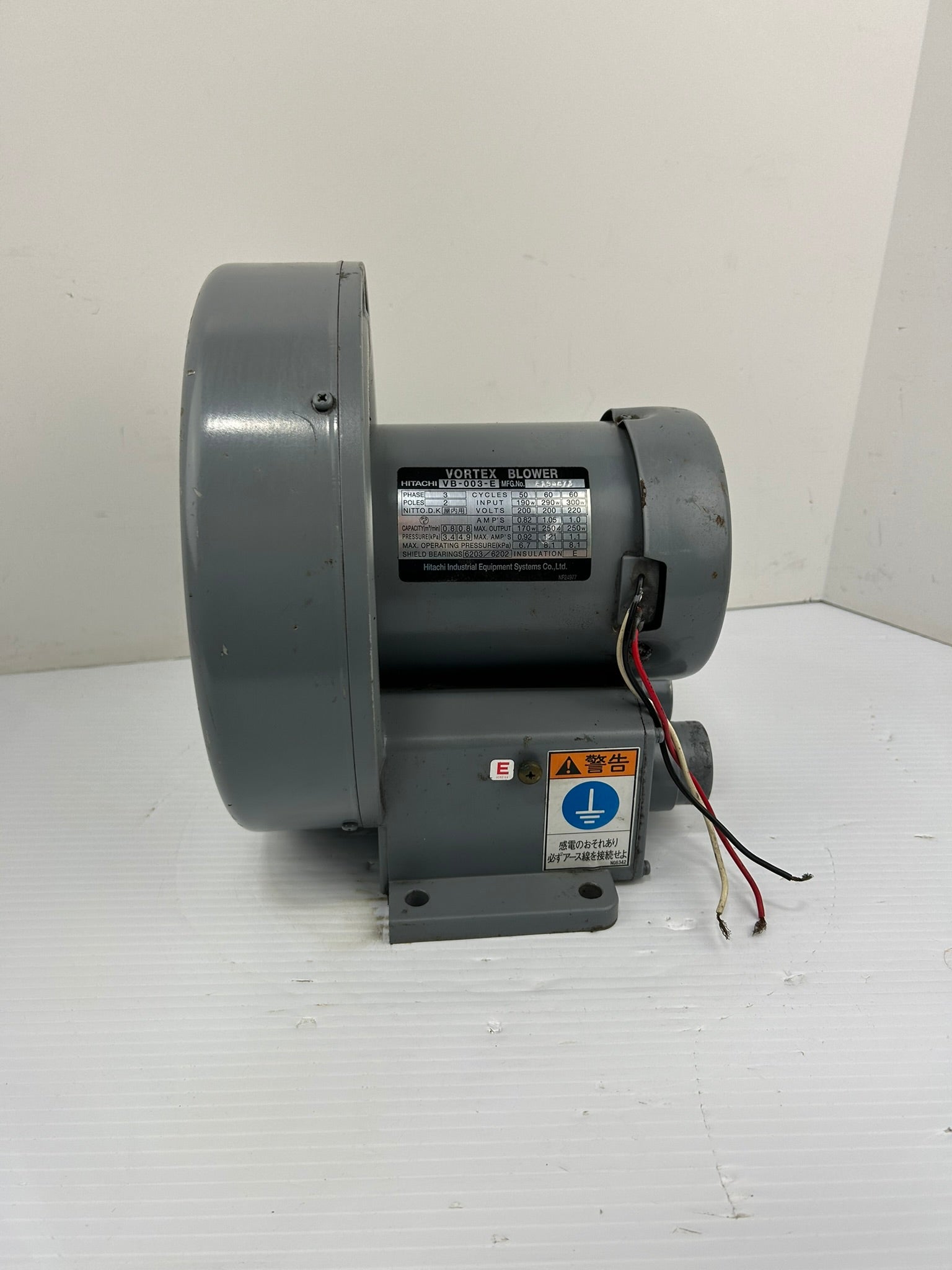 Hitachi VB-003-E Vortex Blower F190873 3 Phase 2 Pole 170/250W 200/220V