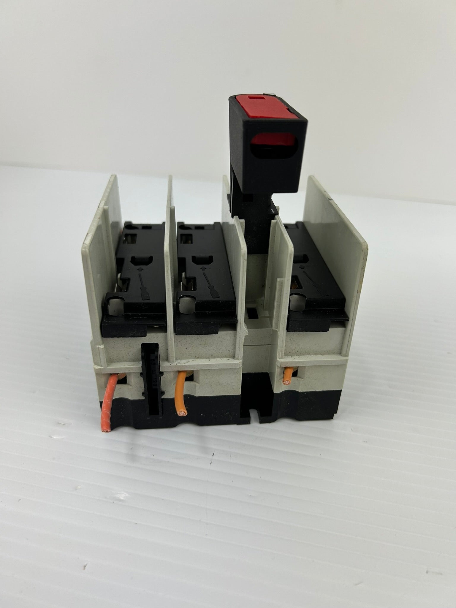 ABB BDCF30J6 General Purpose Switch Fusible 30A 600V BDCF 30J6 - No Fuses