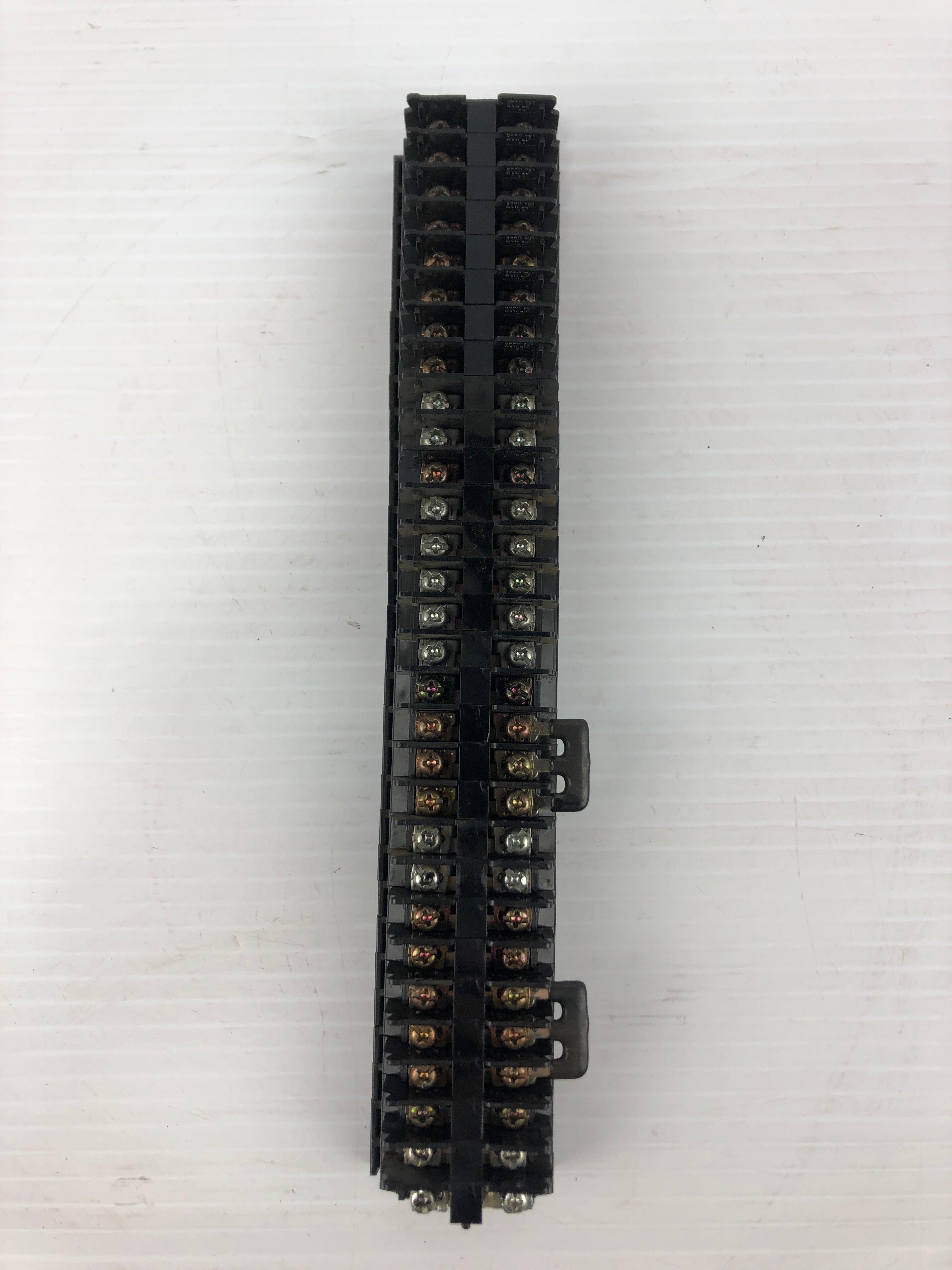 Yoshida Electric UK15 Terminal Block 600V 15A 30P