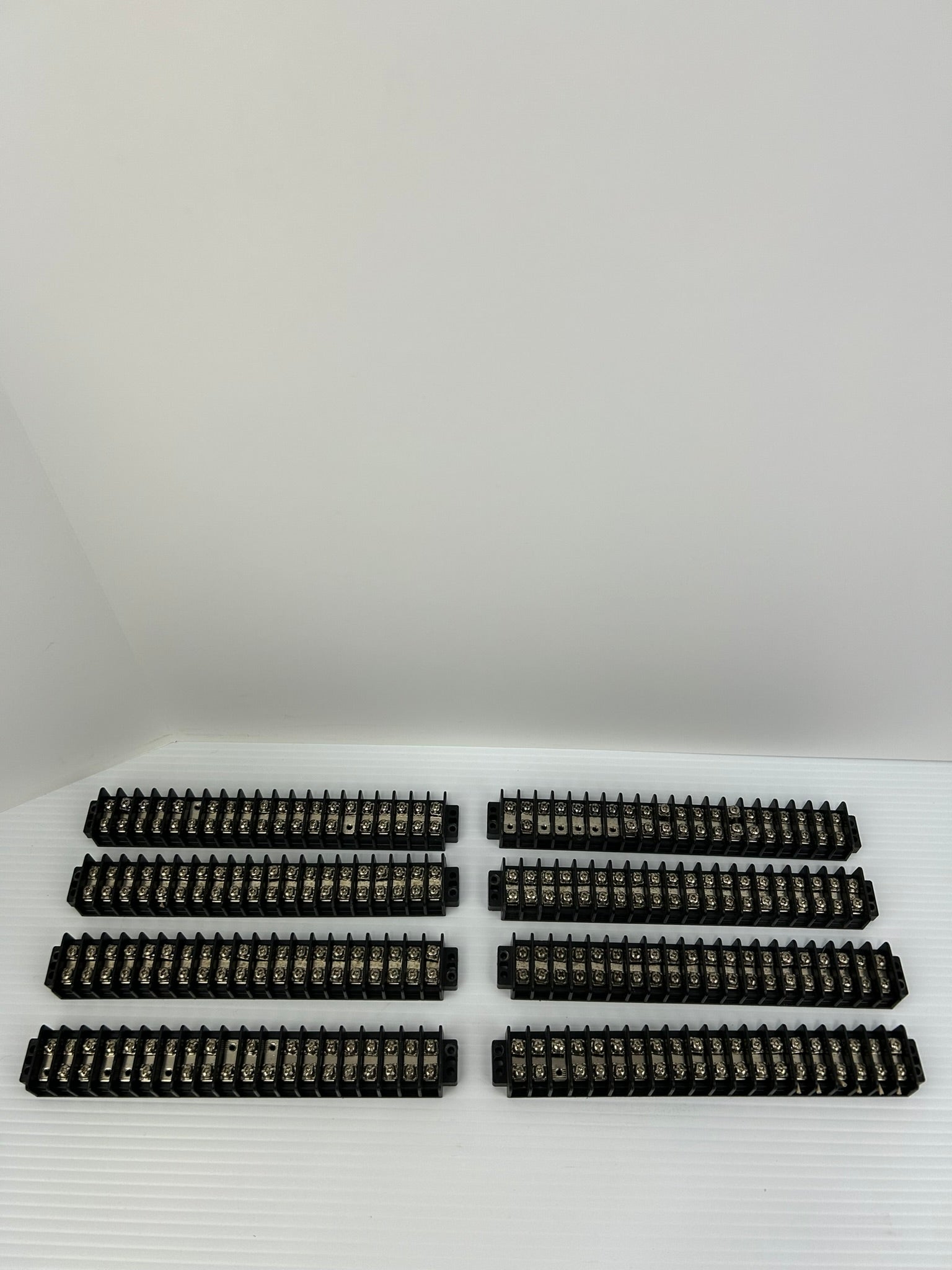 USD TB200HB Terminal Block 20P - Lot of 8