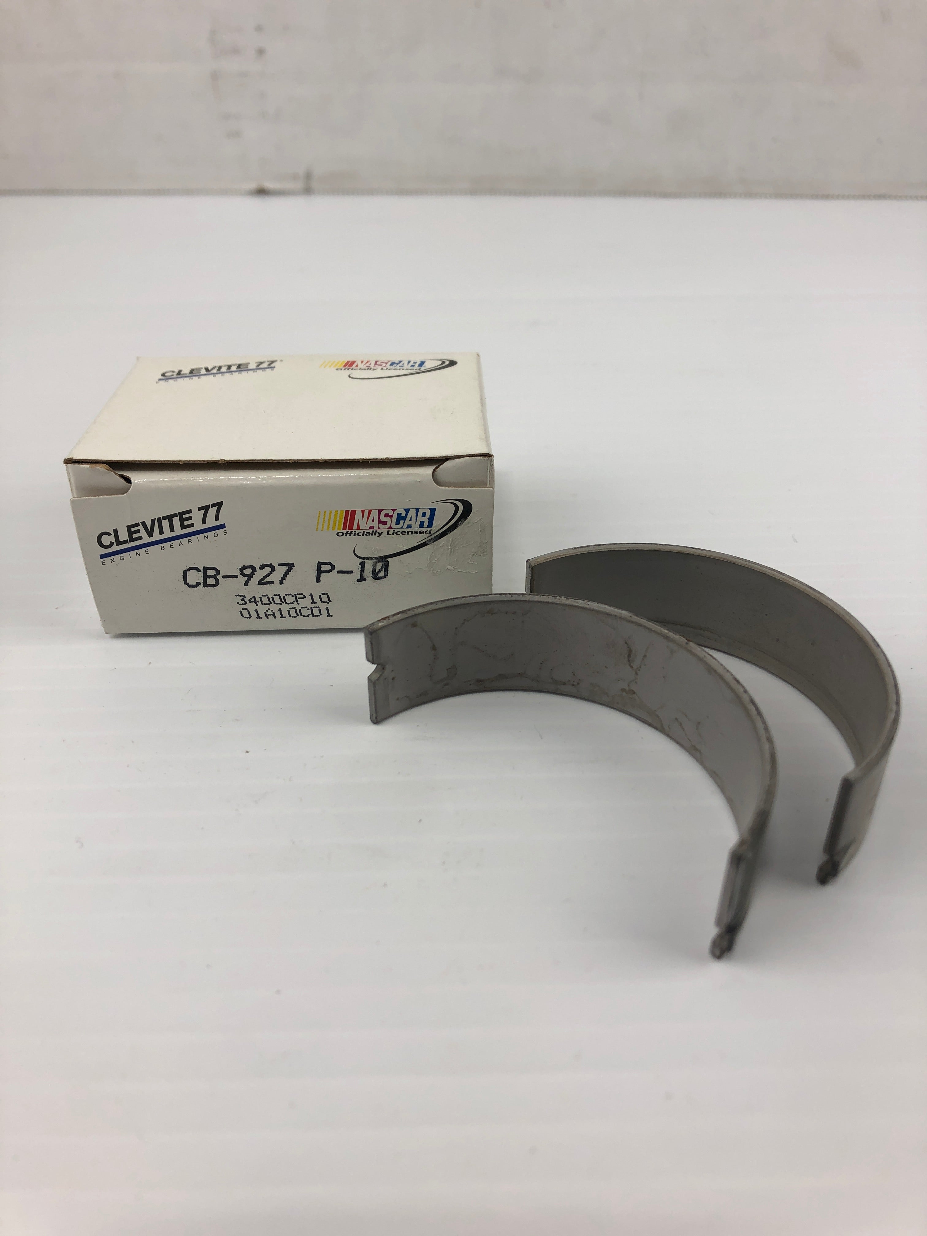 Clevite CB927P10 Engine Connecting Rod Bearing Pair CB-927 P-10