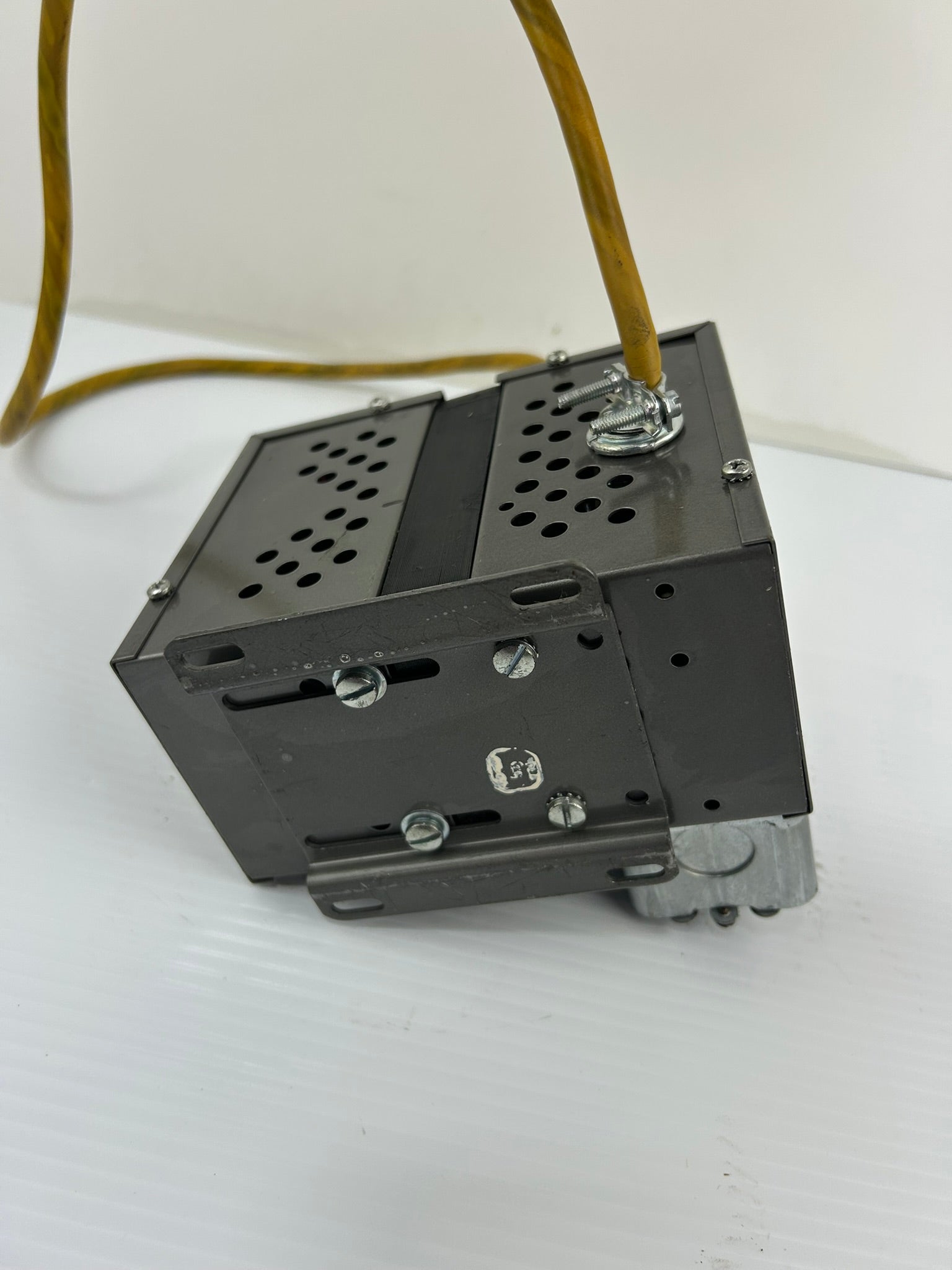 Sola 23-13-030-2 Constant Voltage Transformer 30VA Series 9F 60 Hz