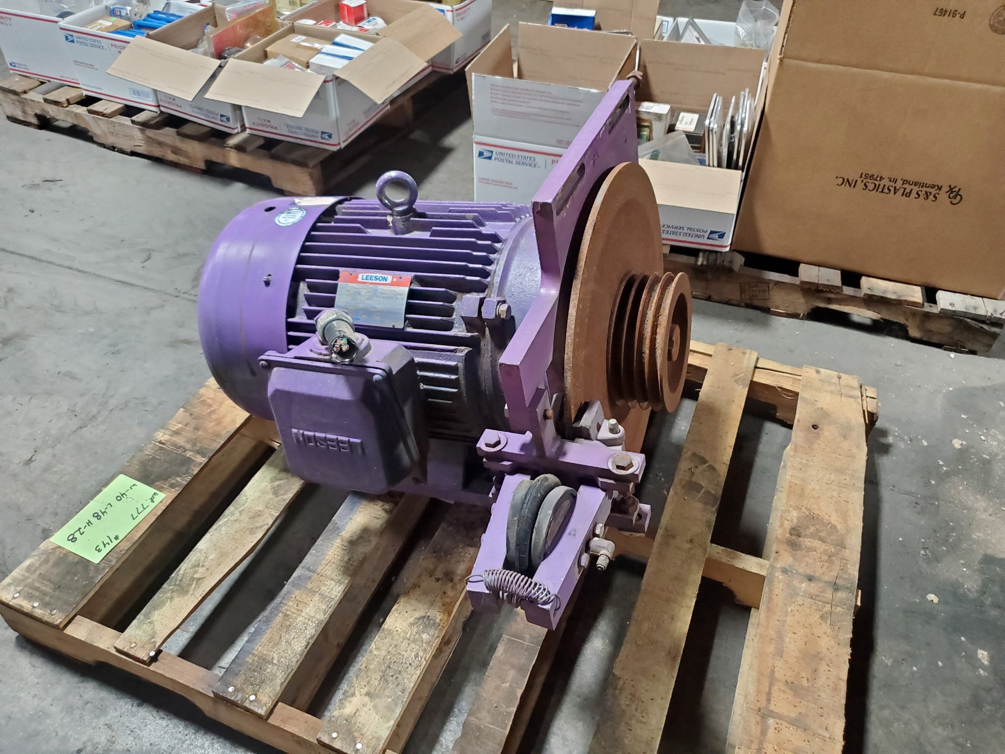 Leeson 150088-60 Electric Motor 40HP 3PH 1770RPM Belt Drive Clutch Assembly