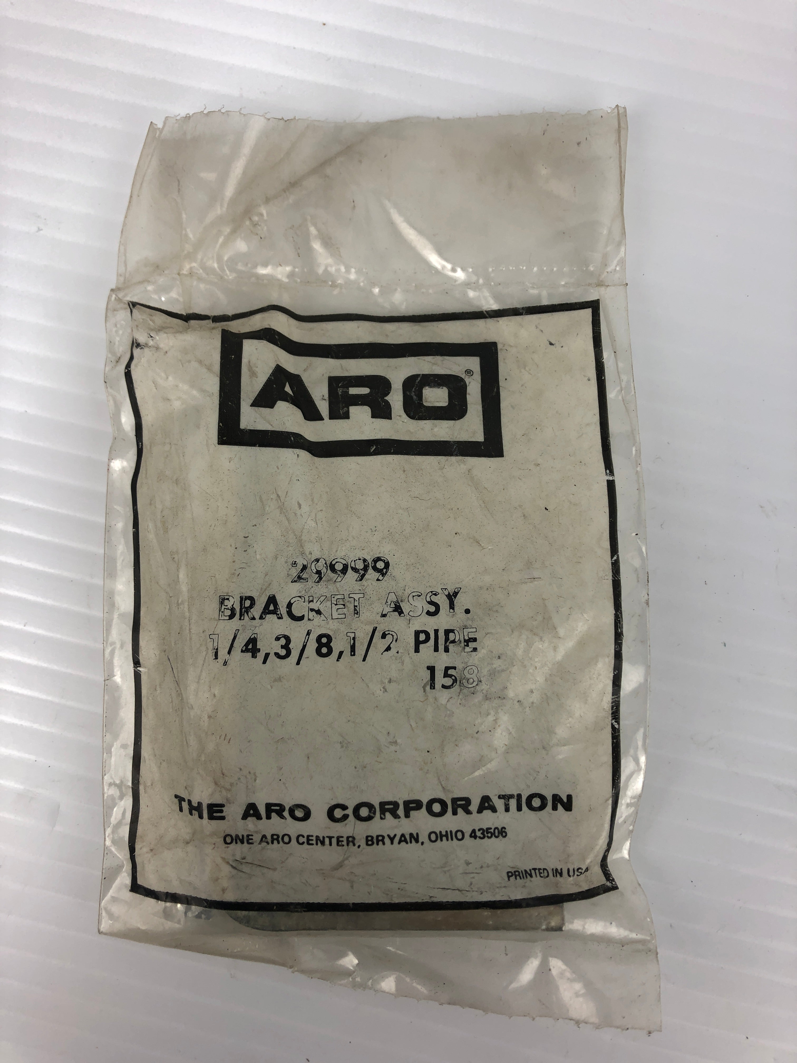 Aro 29999 Bracket Assembly 158 1/4,3/8,1/2 Pipe