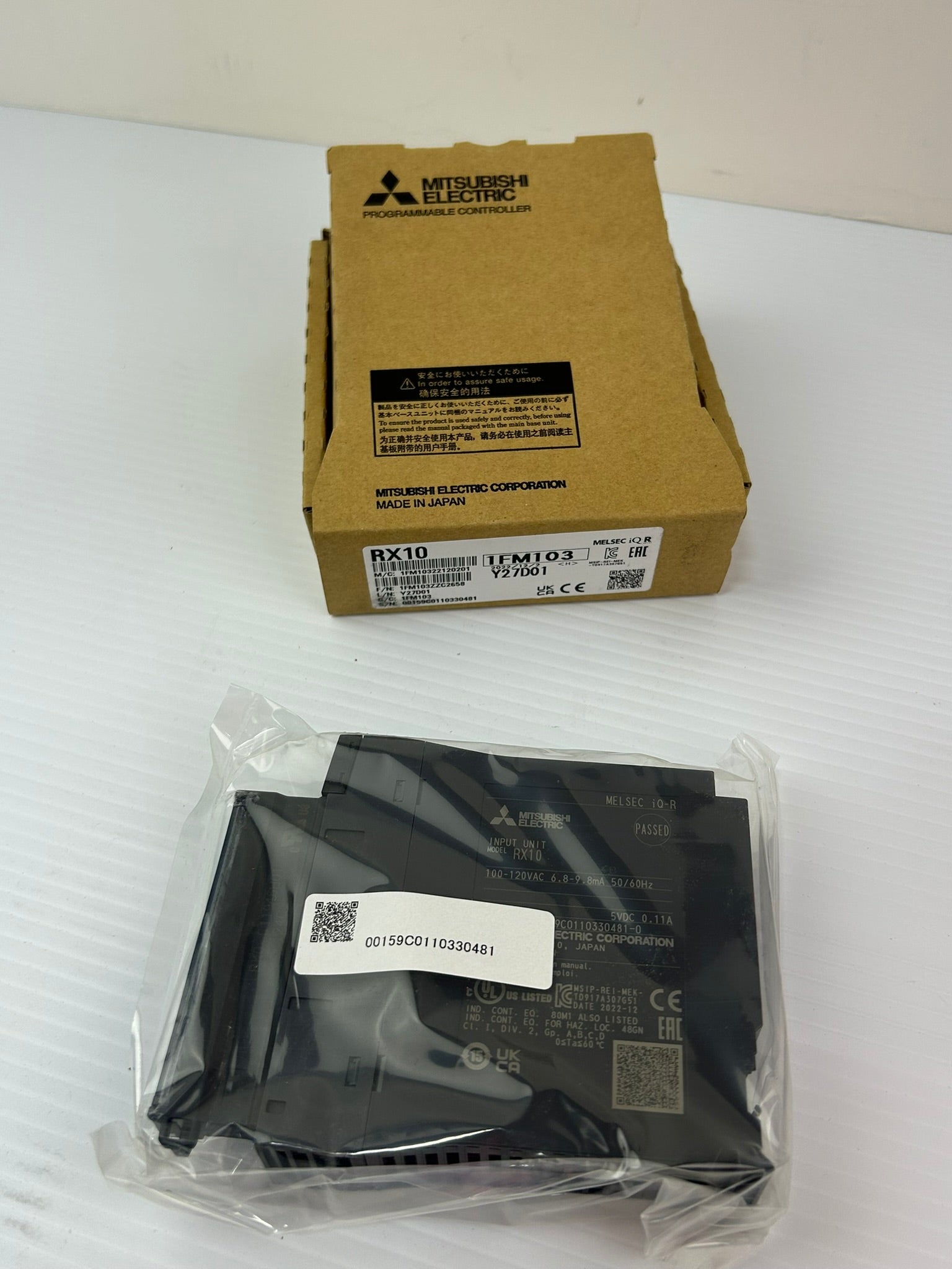 Mitsubishi RX10 MELSEC iQ-R PLC AC Input Module 10 Point 100-120VAC