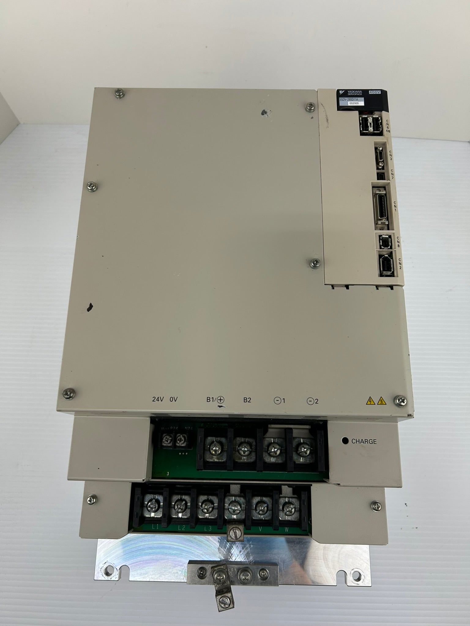 Yaskawa Electric SGDV-280D11A002000 Servopack Drive