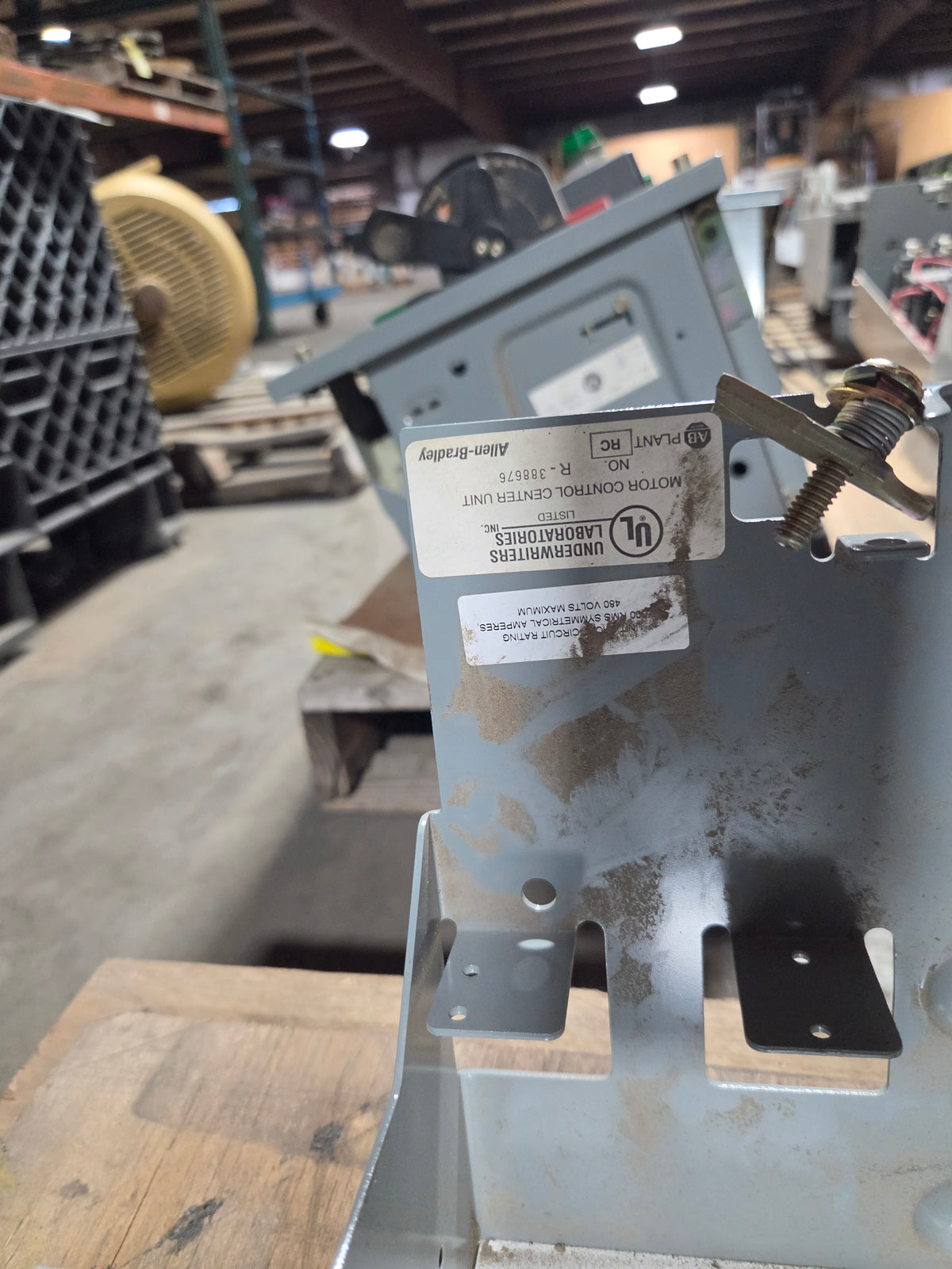 Allen-Bradley 2113B MCC Bucket Size 4 FVNR 75HP 3PH 480V 150A Breaker - No Door