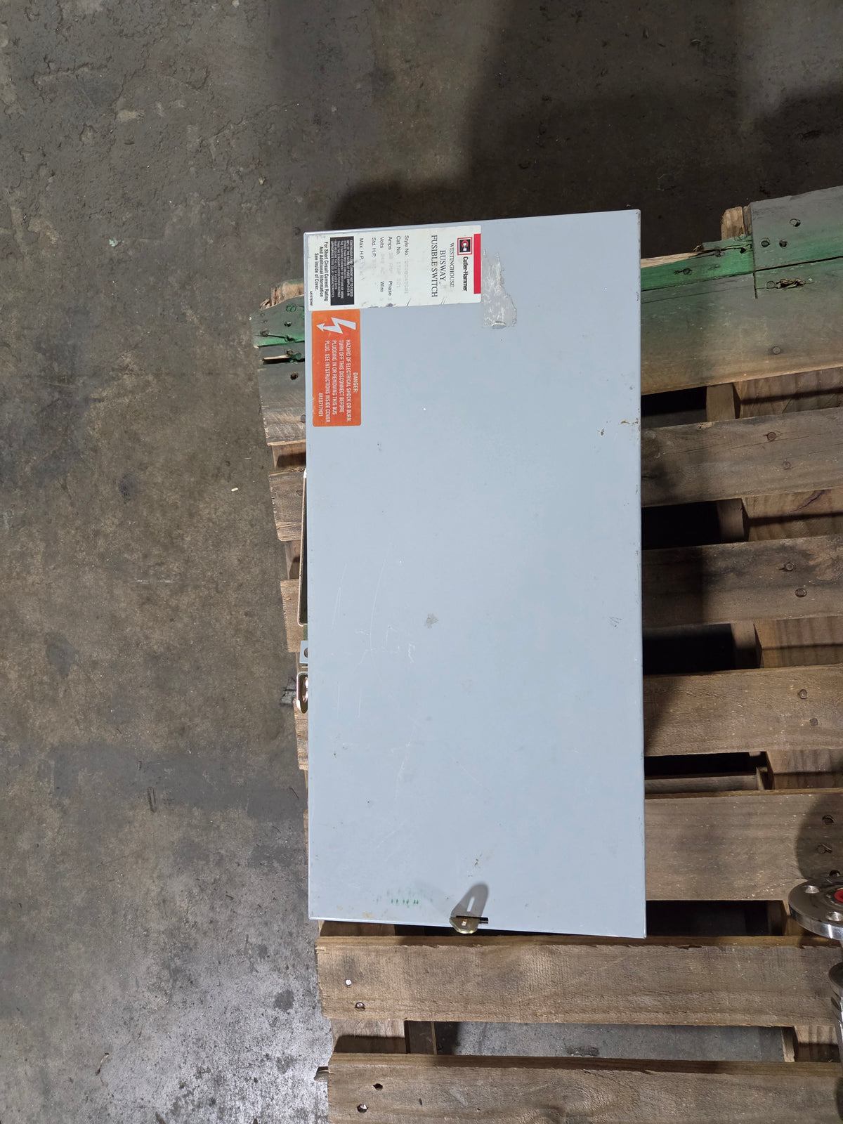 Westinghouse Cutler-Hammer ITAP321 Fusible Busway Switch 30A 3W 3PH 2528D45G01