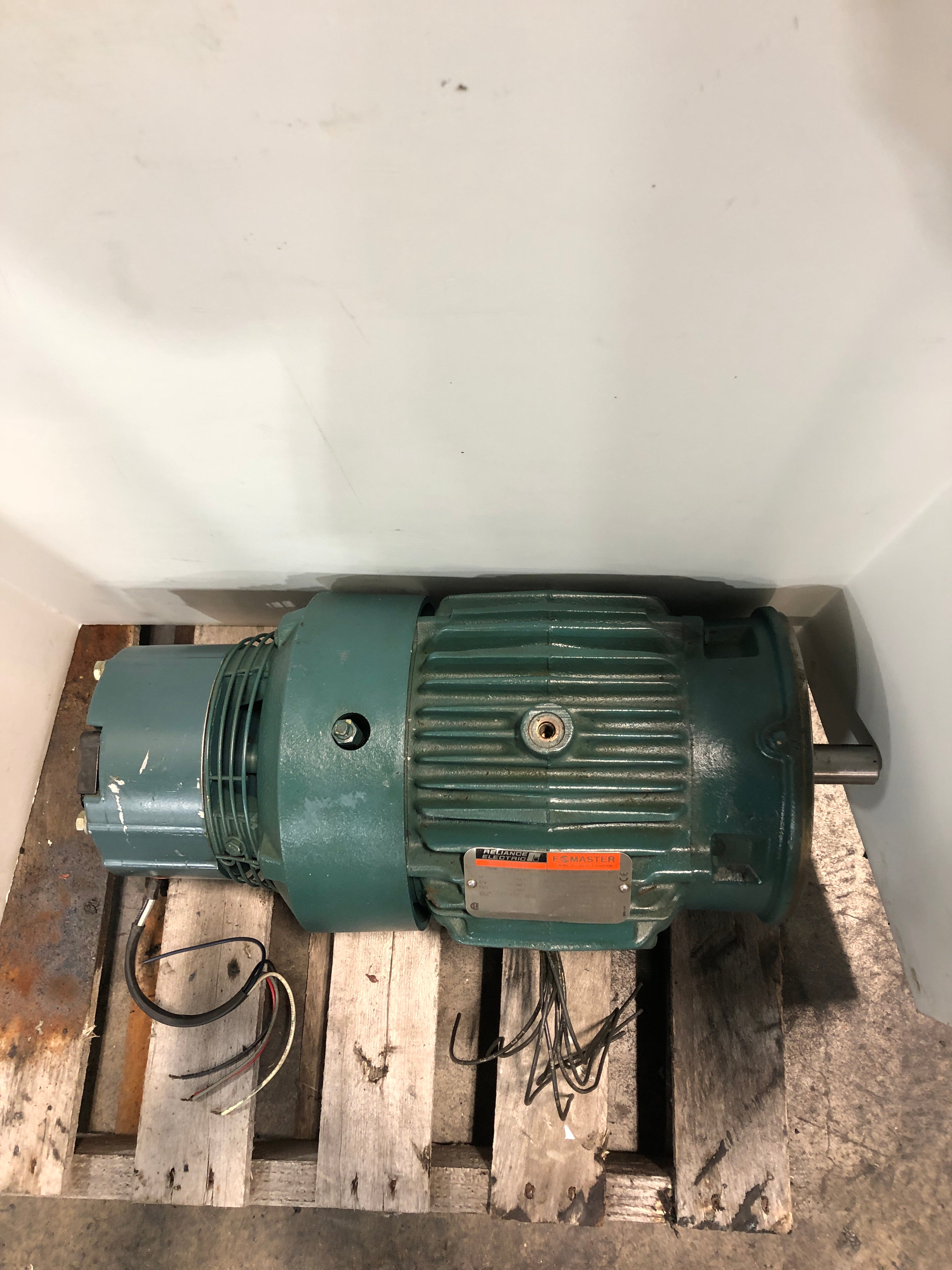Reliance P18G3941B AC Motor 5HP 1745 RPM 3PH with Dodge DBSC Motor Brake