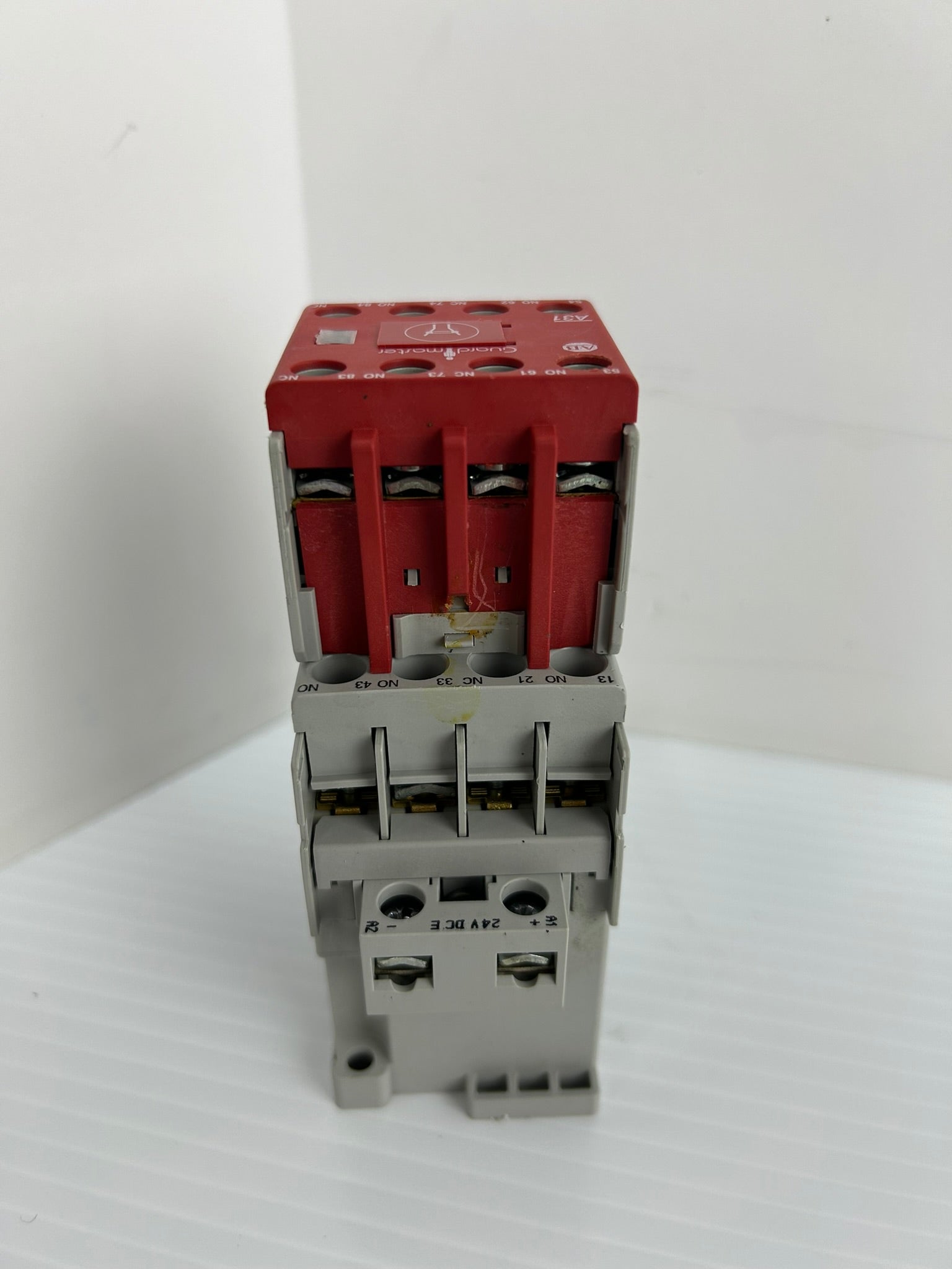 Allen-Bradley 700S-CF620EJC Relay & 700-CF310* Contactor & 100S-F Aux. Contact