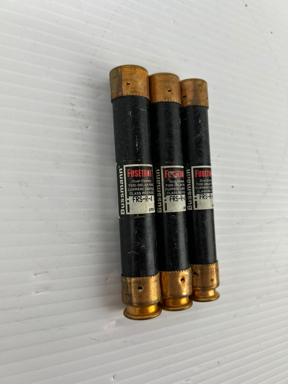 Cooper Bussmann FRS-R-4 Fusetron Dual Element Time Delay Fuse 600V 4A - Lot of 3