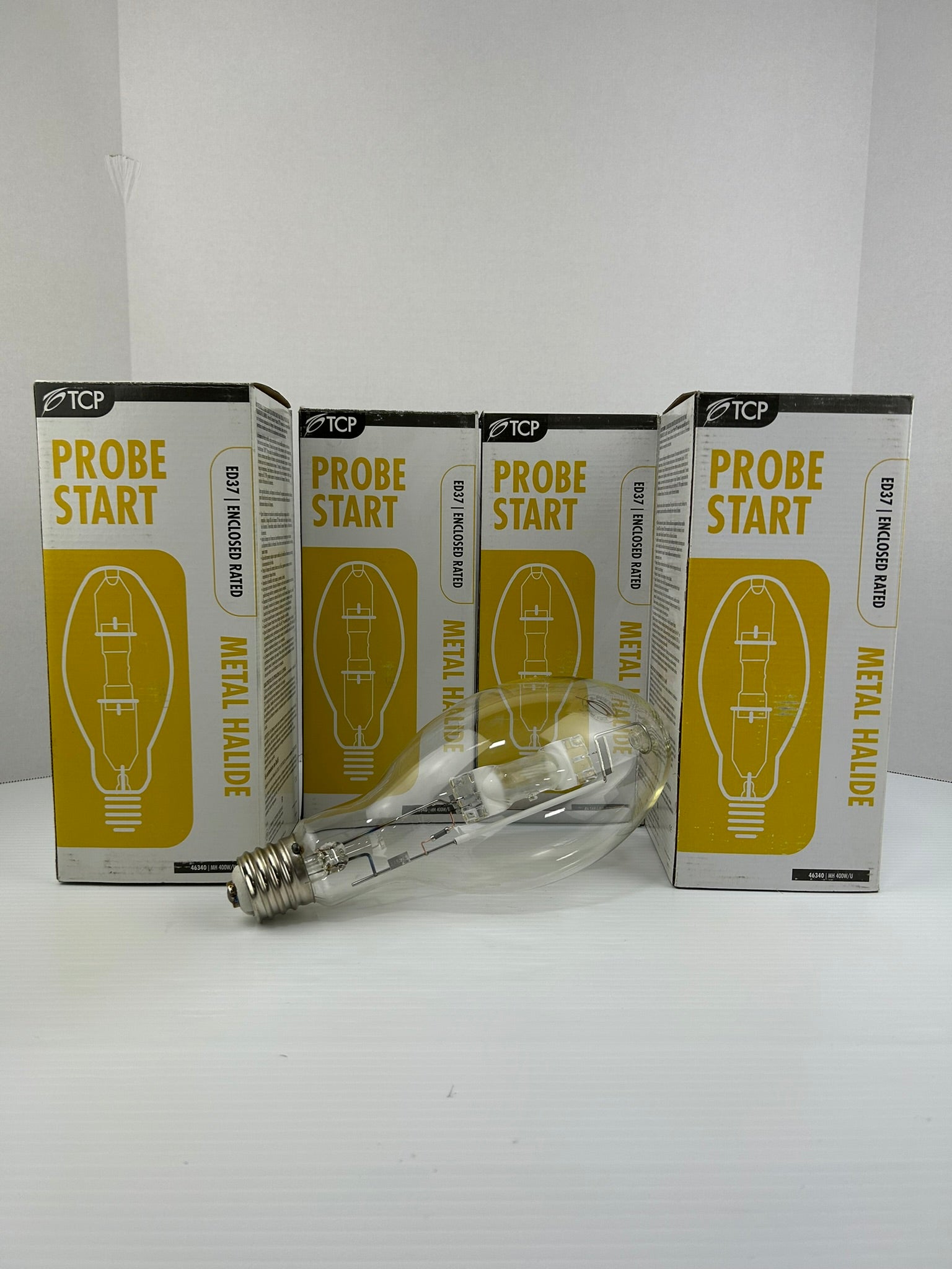TCP ED37 Probe Start Metal Halide Lightbulb (Lot of 4)