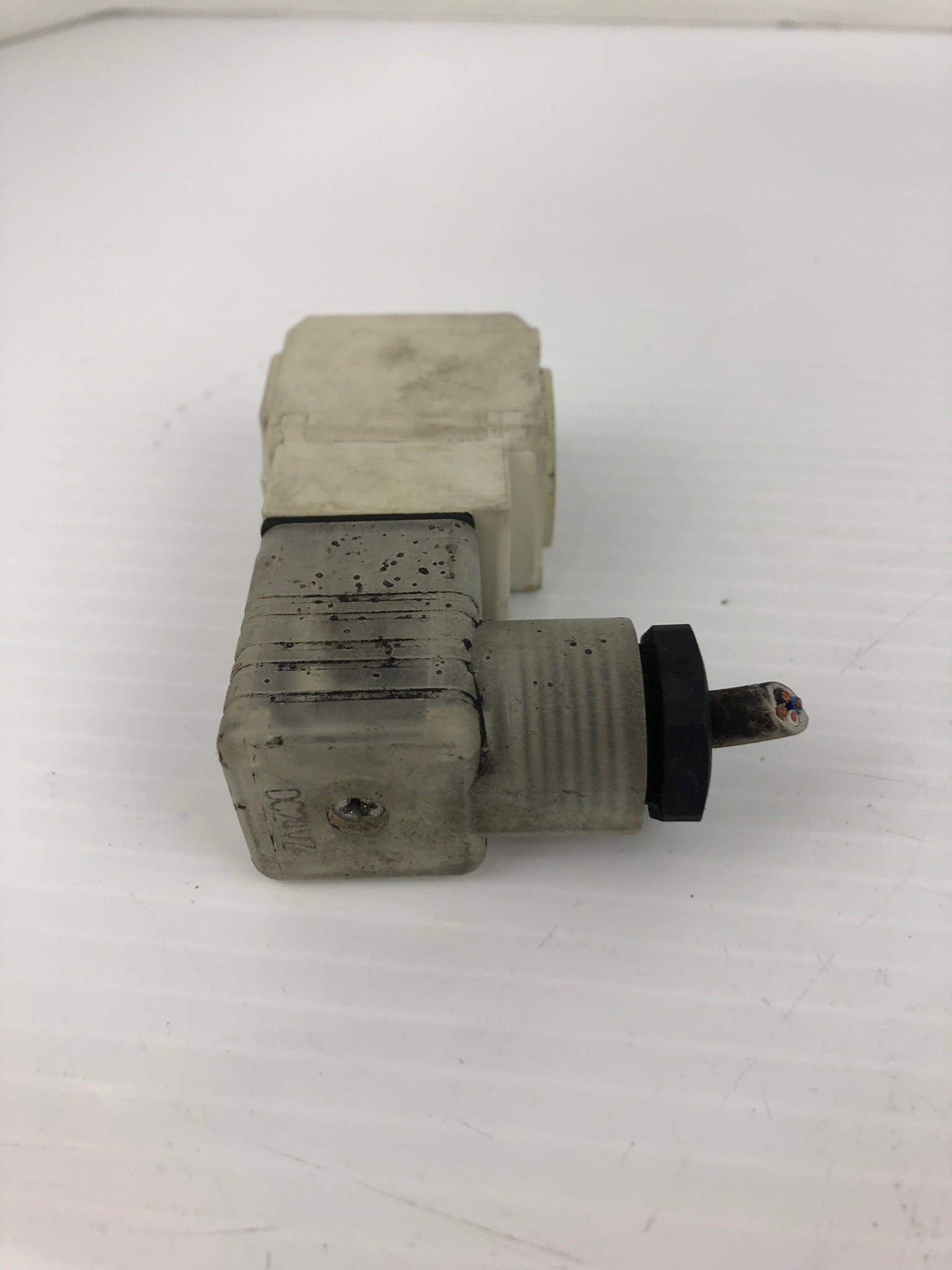 SMC VXD252L72AXB Solenoid Valve