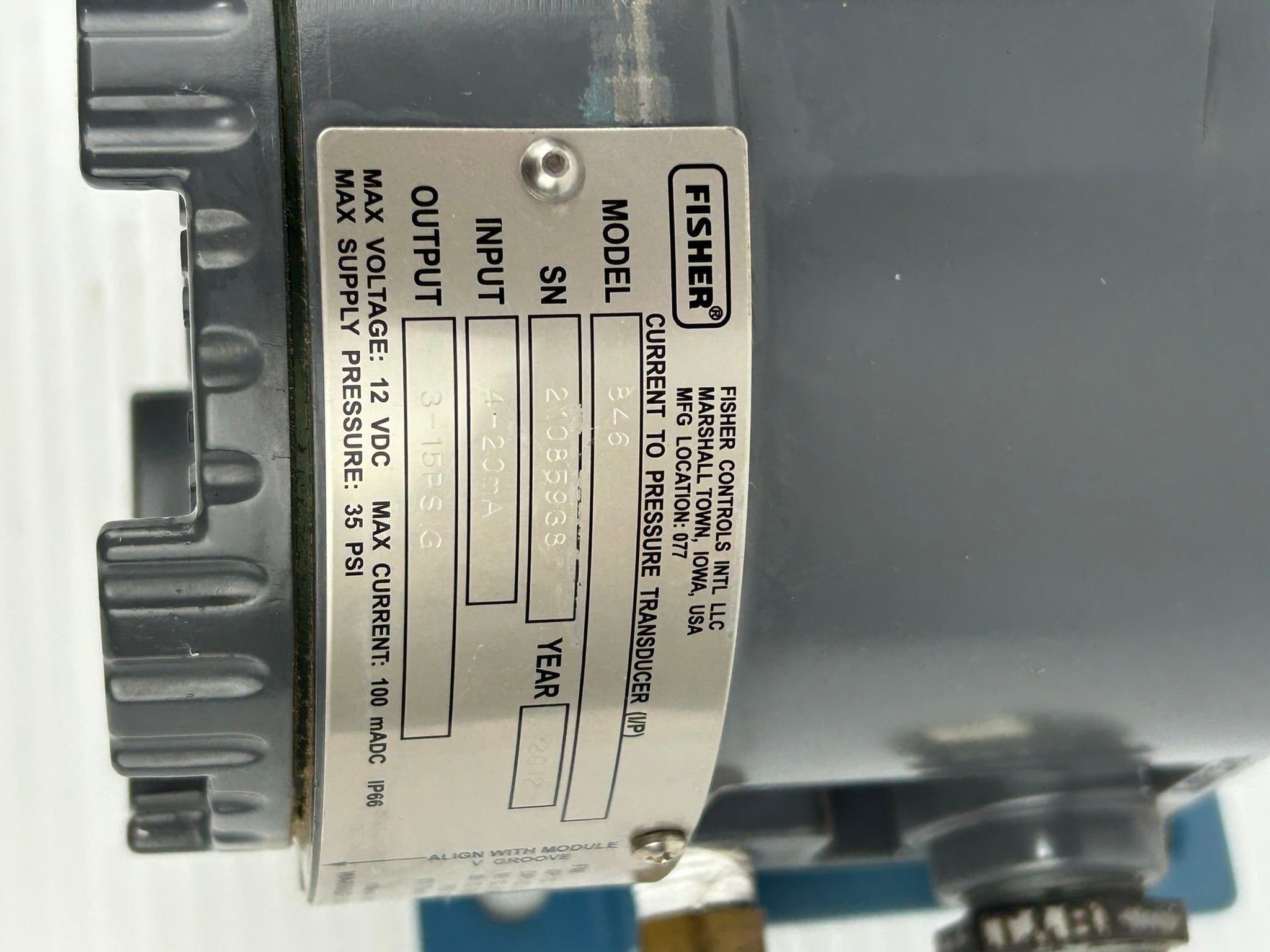 Fisher 846 Current to Pressure Transducer with Pressure Gauge 4-20mA 3-15PSIG
