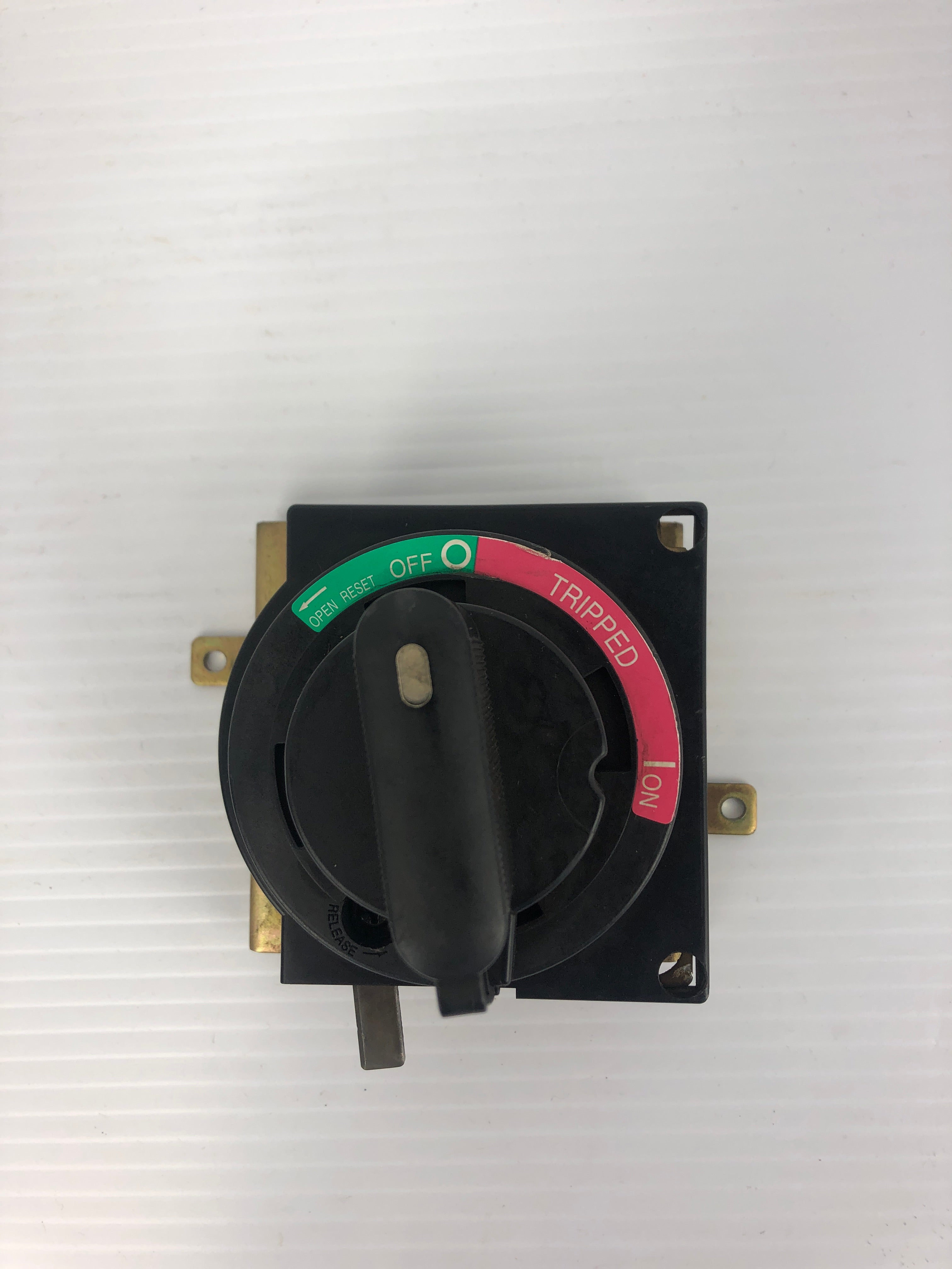 Mitsubishi FISWUAR External Handle Switch For NF100-CWU / NF100-SWU / NV100-SWU