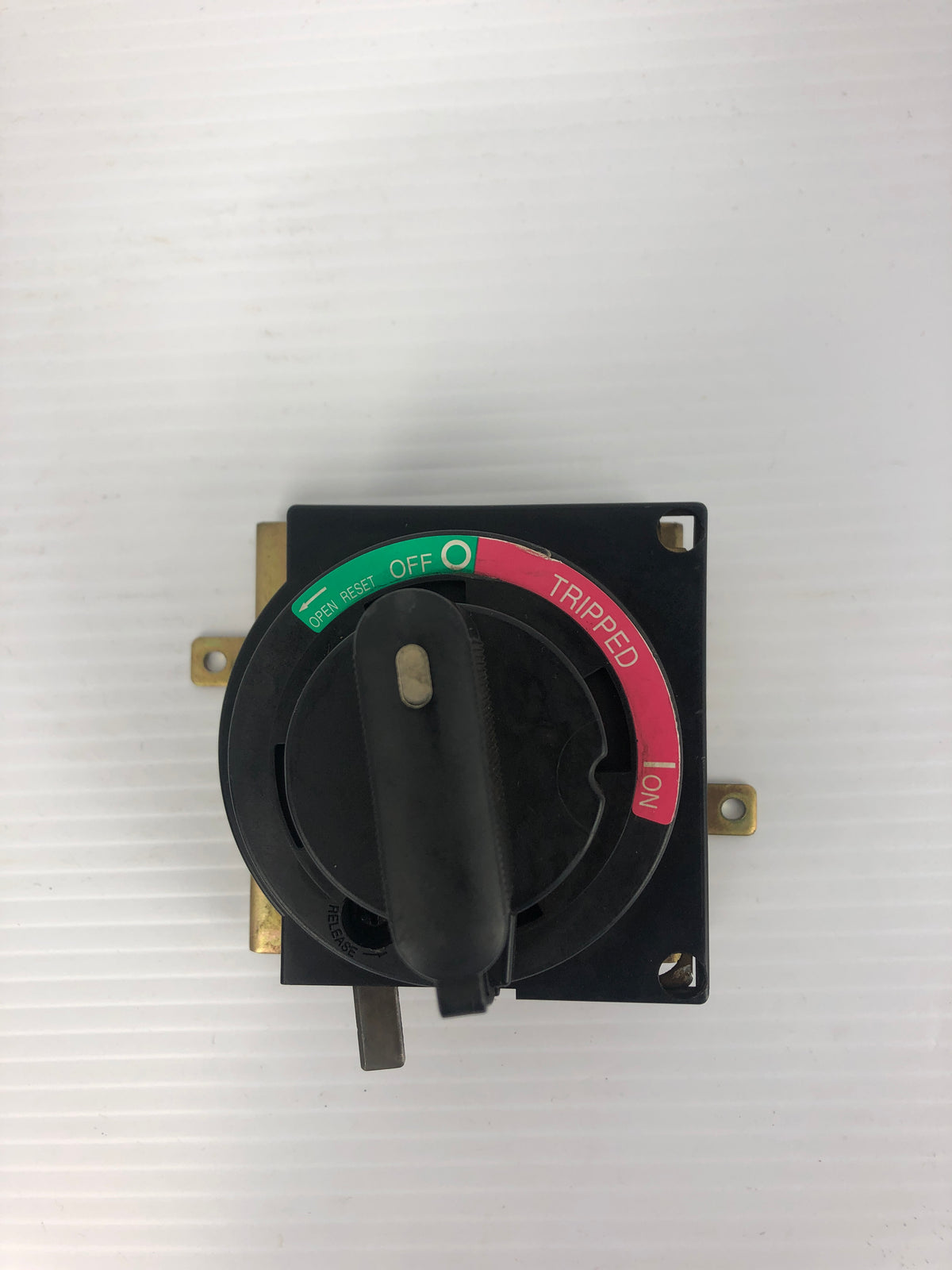 Mitsubishi FISWUAR External Handle Switch For NF100-CWU / NF100-SWU / NV100-SWU