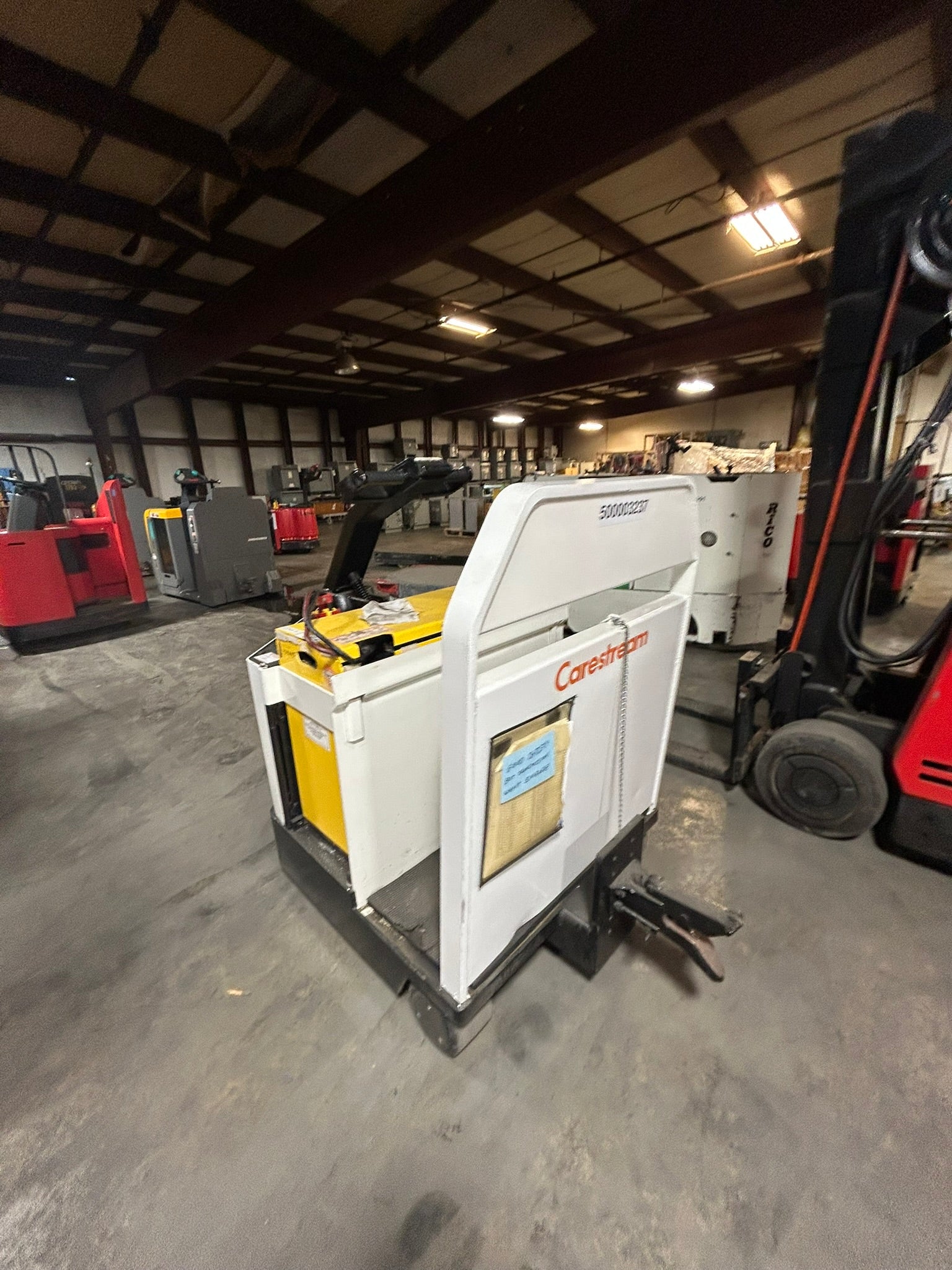 Crown 200TWR Electric Rider Tow Tractor Tugger Forklift 24VDC Type E 1015 Hours