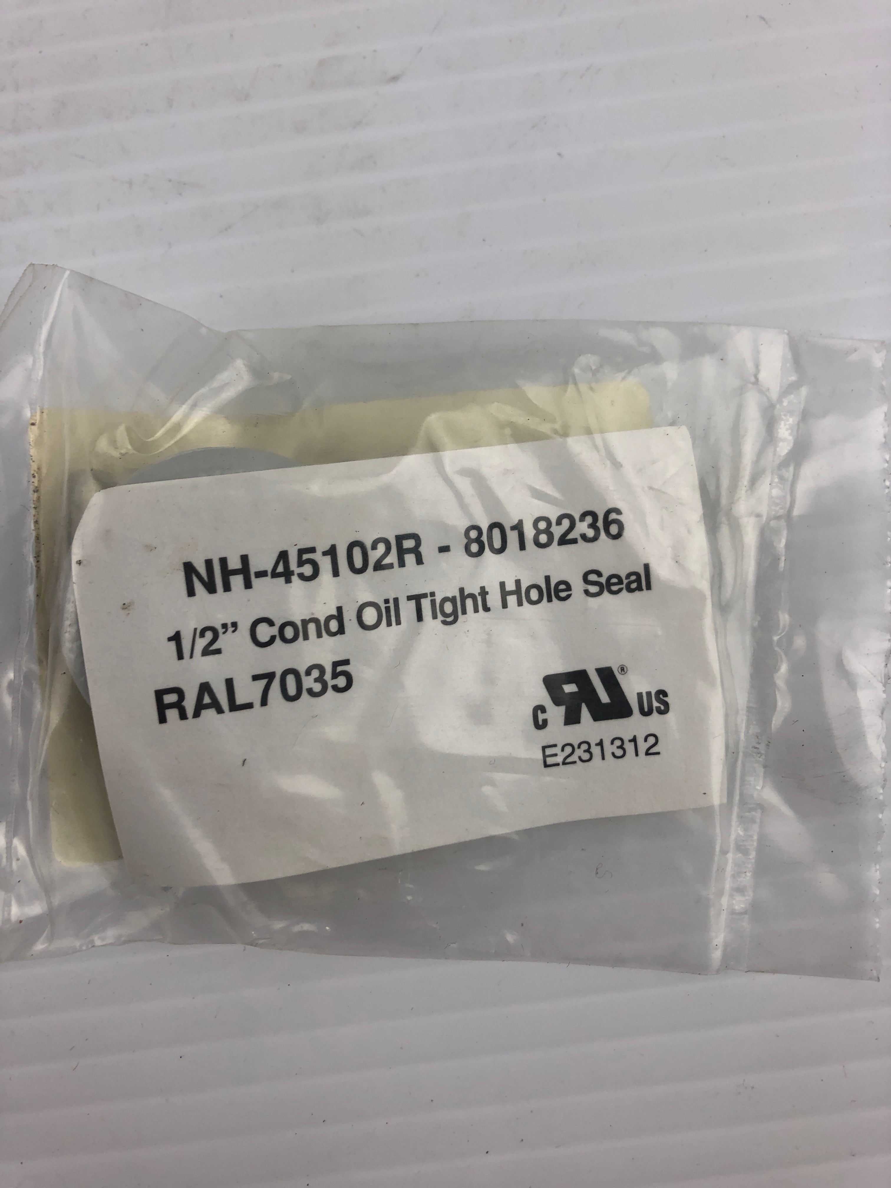 NH-45102R-8018236 Oil Tight Conduit Hole Sealer 6UUK0 - Lot of 3