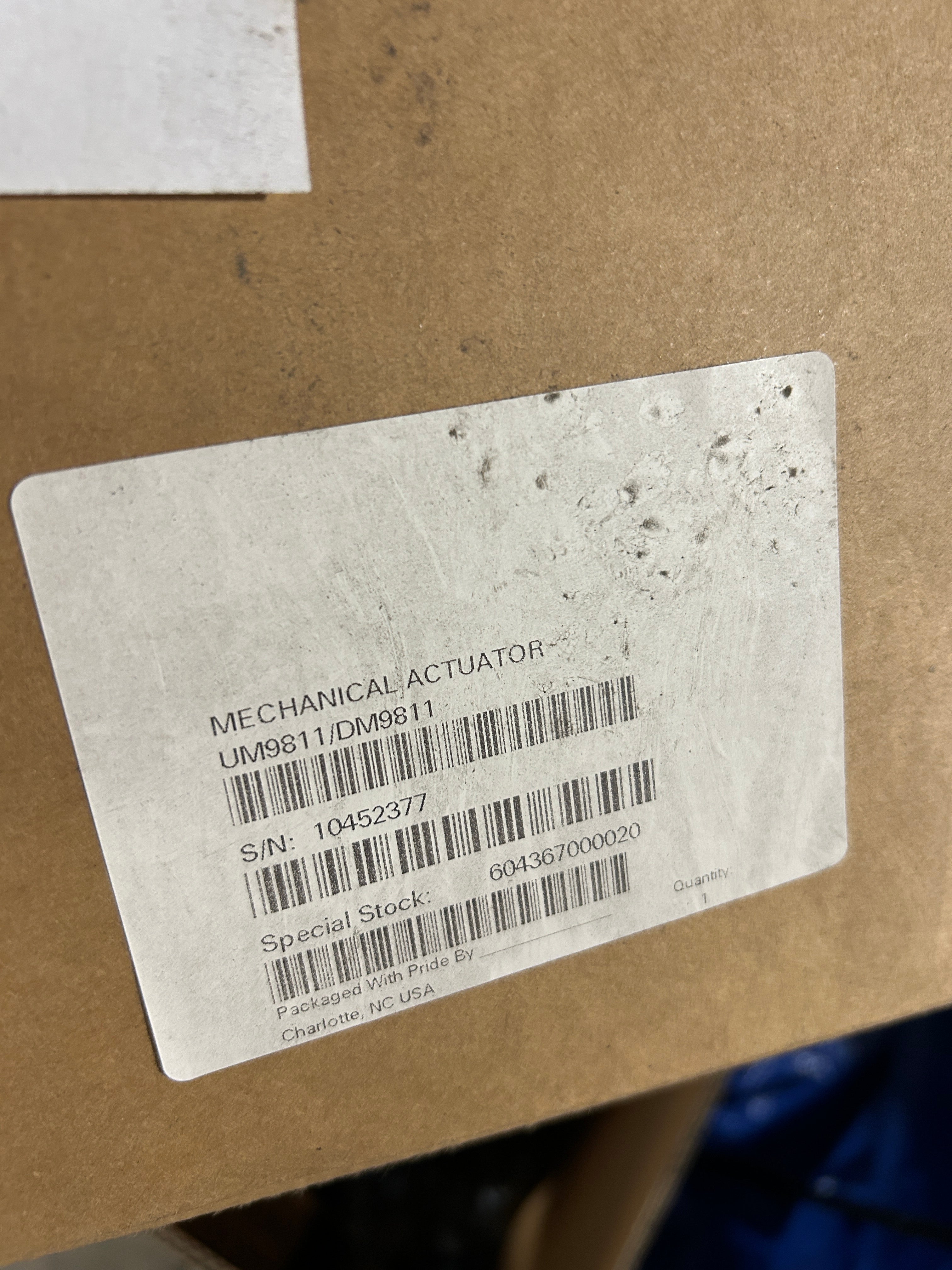 Duff Norton UM9811 Mechanical Actuator Rotating Ball Screw DM9811 SK-2009-1