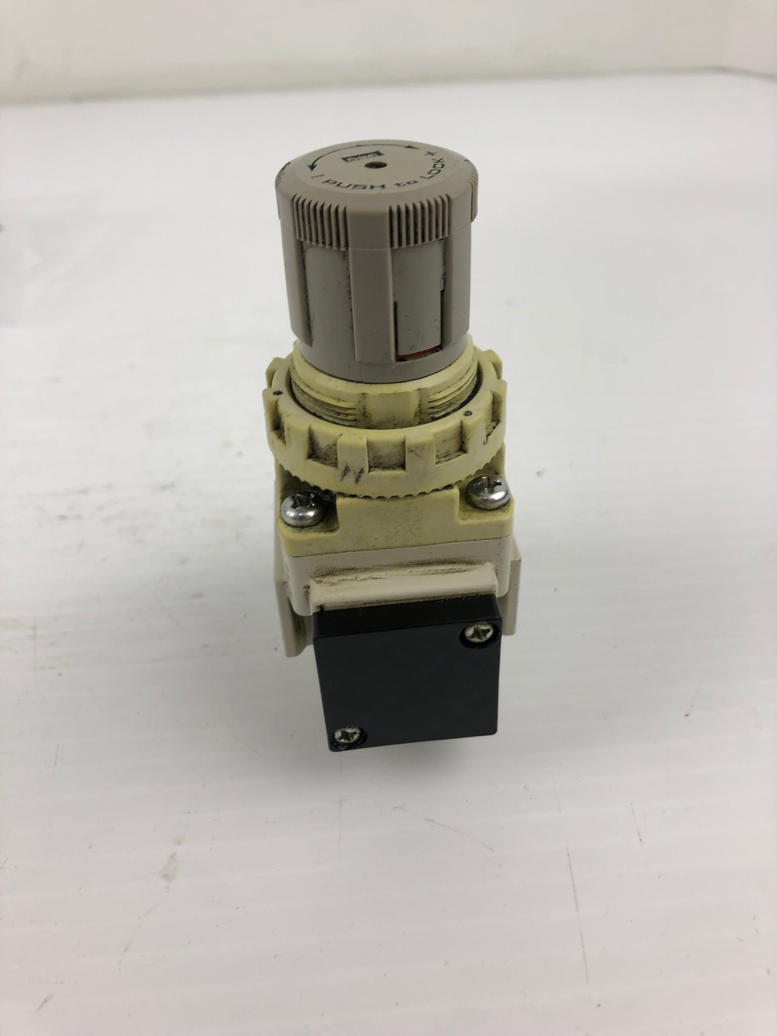 SMC ARP20K-02BE Pressure Regulator