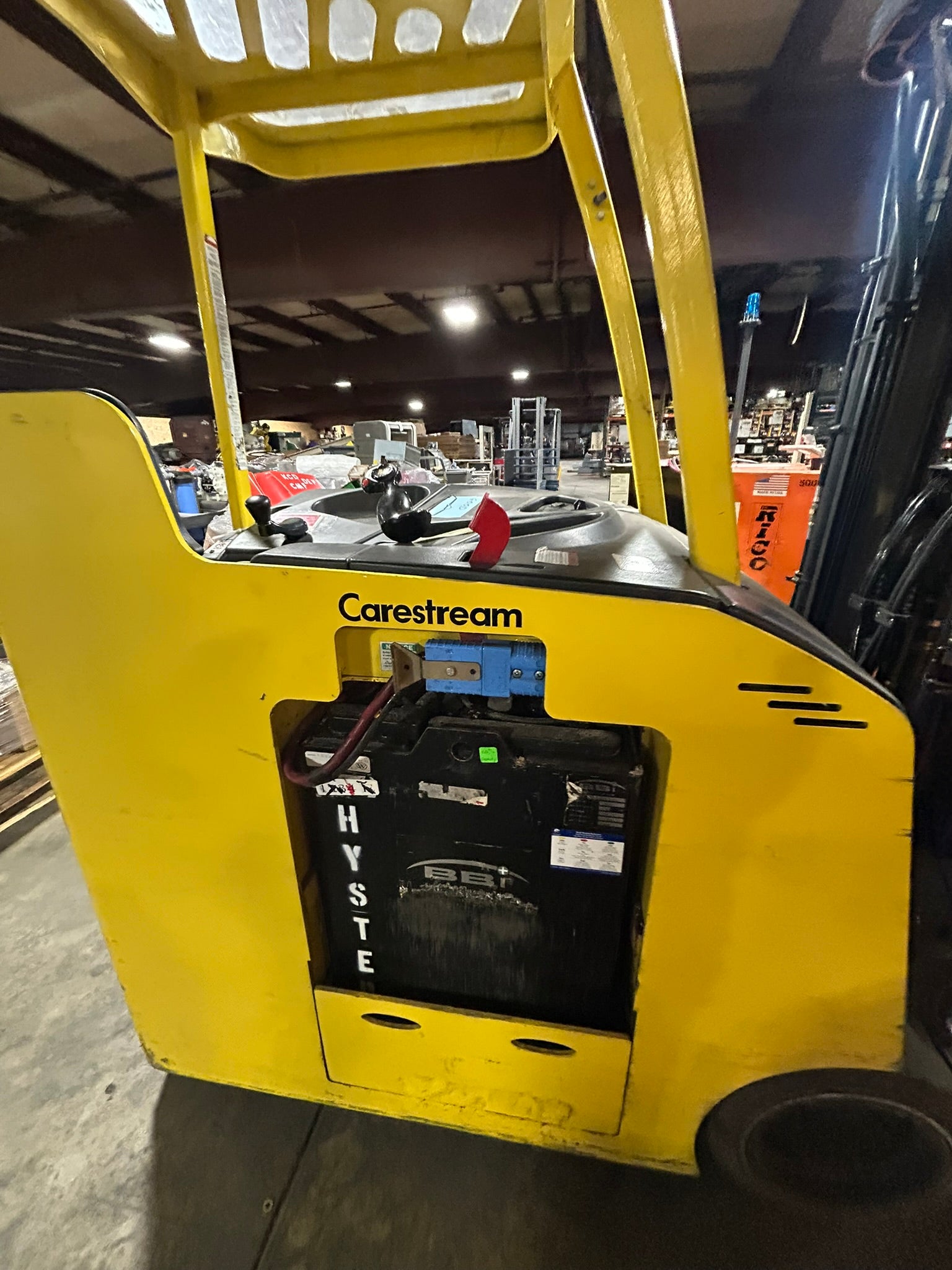 Hyster E40HSD Electric Stand-Up Forklift Truck 4000 Lb. Capacity 36 Volt Type EO