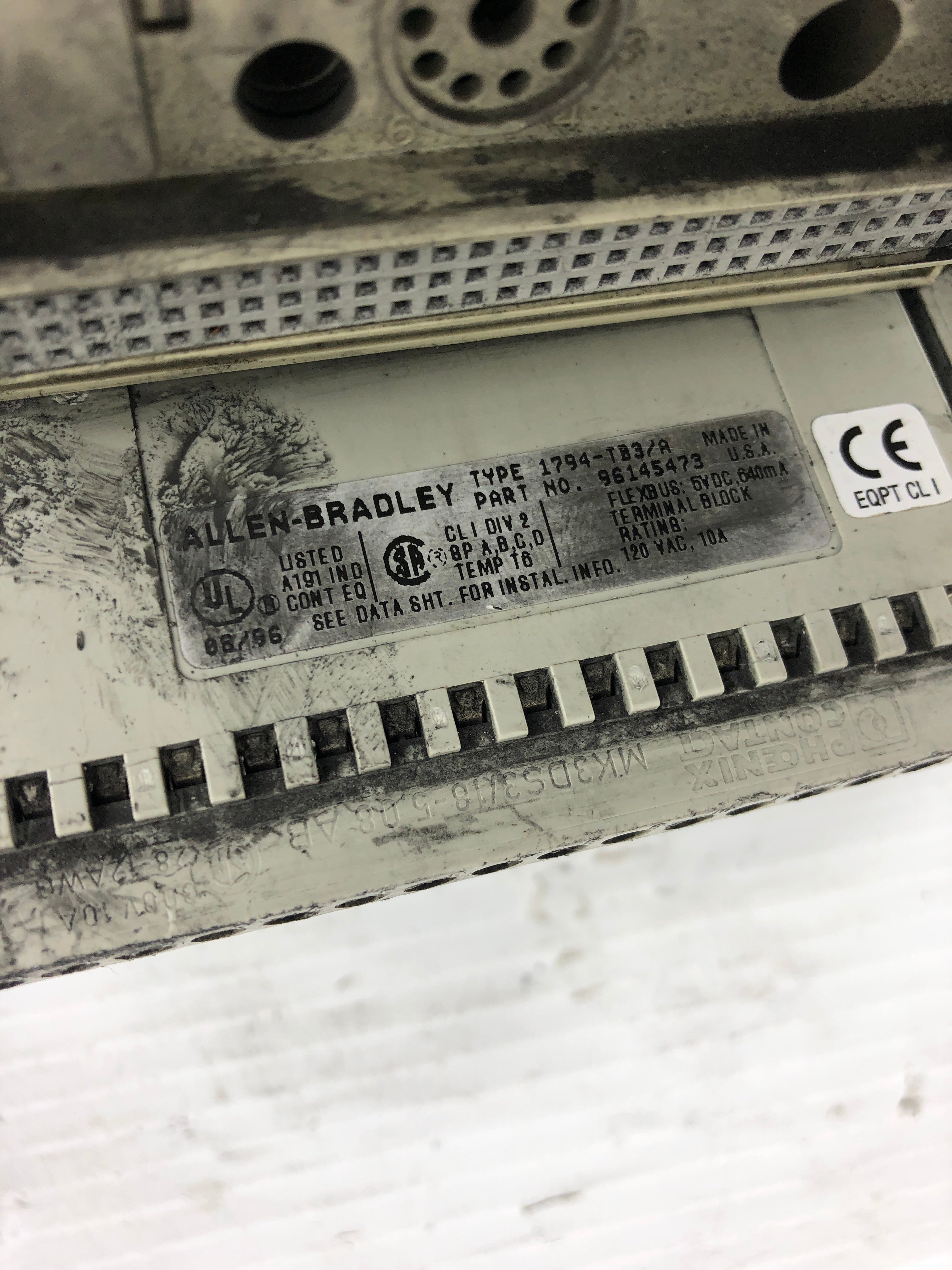 Allen-Bradley 1794-TB3 Terminal Base Series A