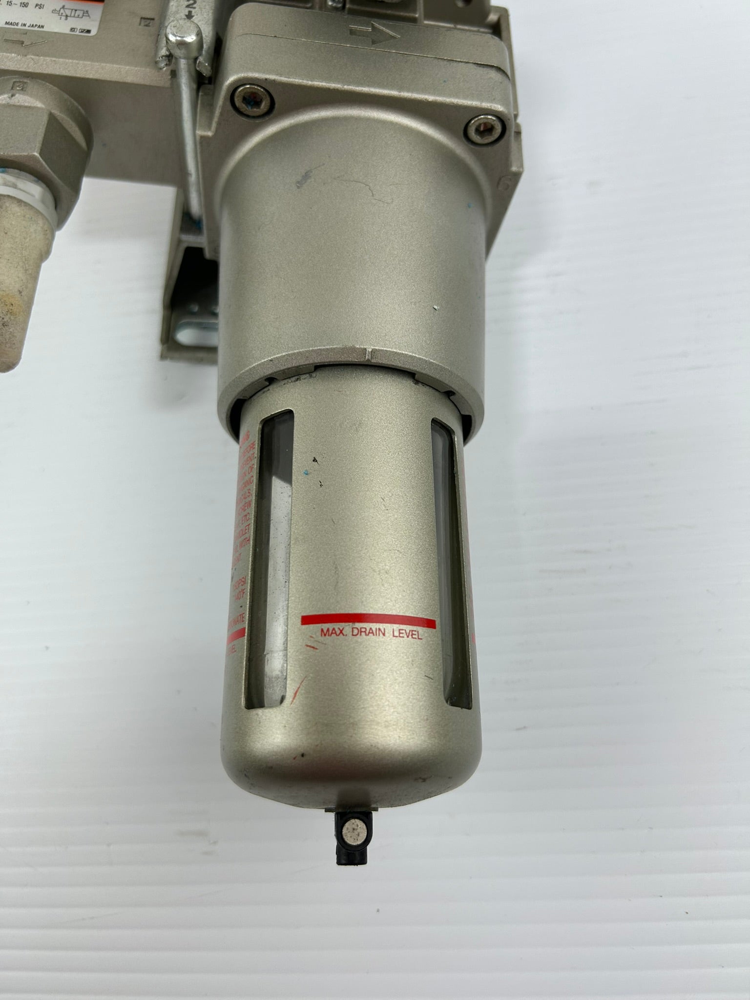 SMC AW60-N10-Z Pneumatic Filter Regulator with VHS50-N10-Z Lockout Valve