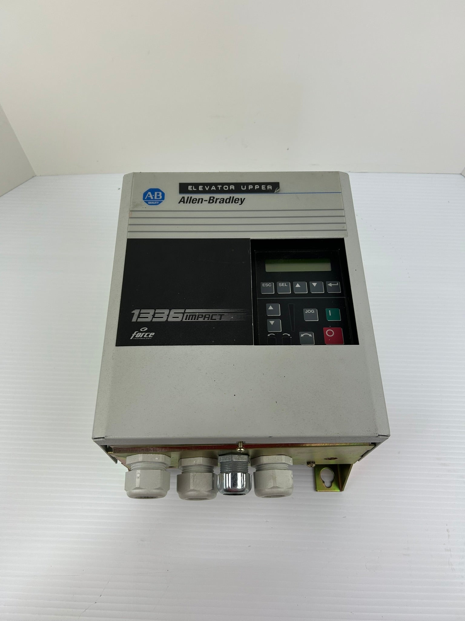 Allen-Bradley 1336E-BRF15-AN-EN Drive Series D 2.4/2.8kVA 3PH 0-460V