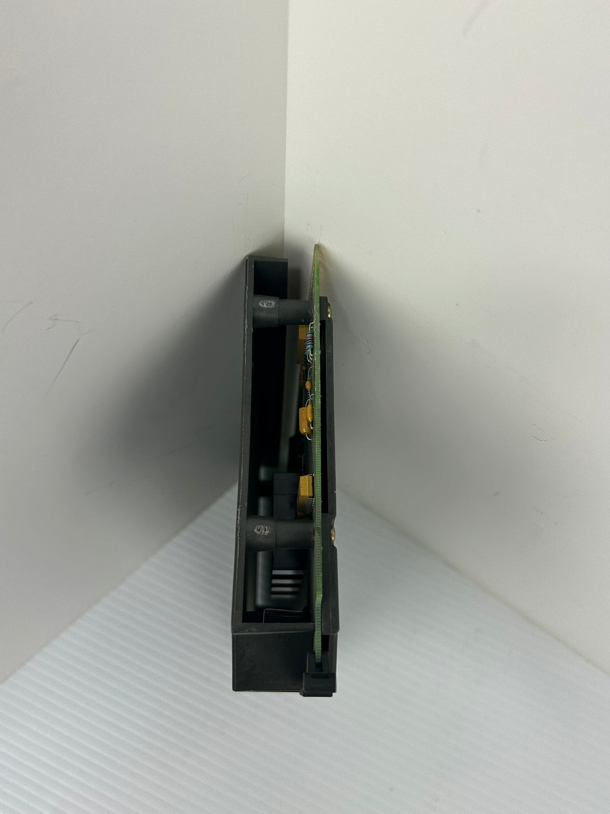 Allen-Bradley 1771-0W16/B Electromechanical Contact Output Module 1771-OW16