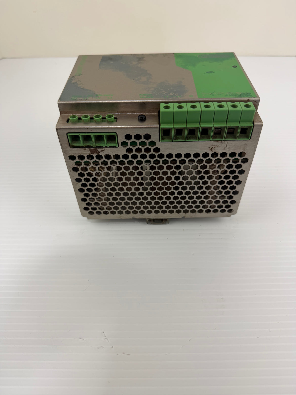 Phoenix Contact QUINT POWER Three-Phase DIN-Rail Power Supply