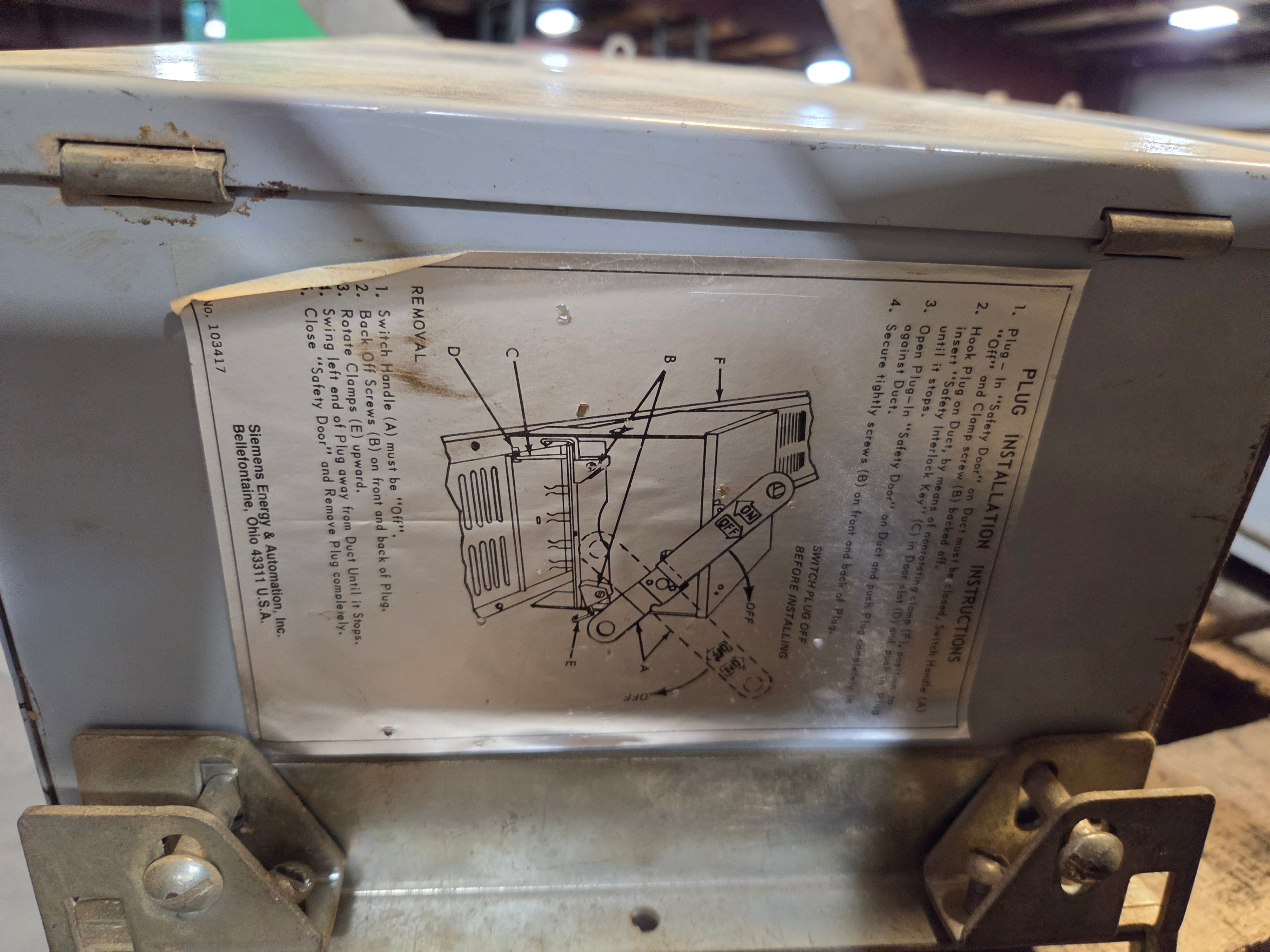 ITE UV364G XL-U Bus Plug Fusible Switch 200A 600VAC Busway 3 Phase 3 Wire