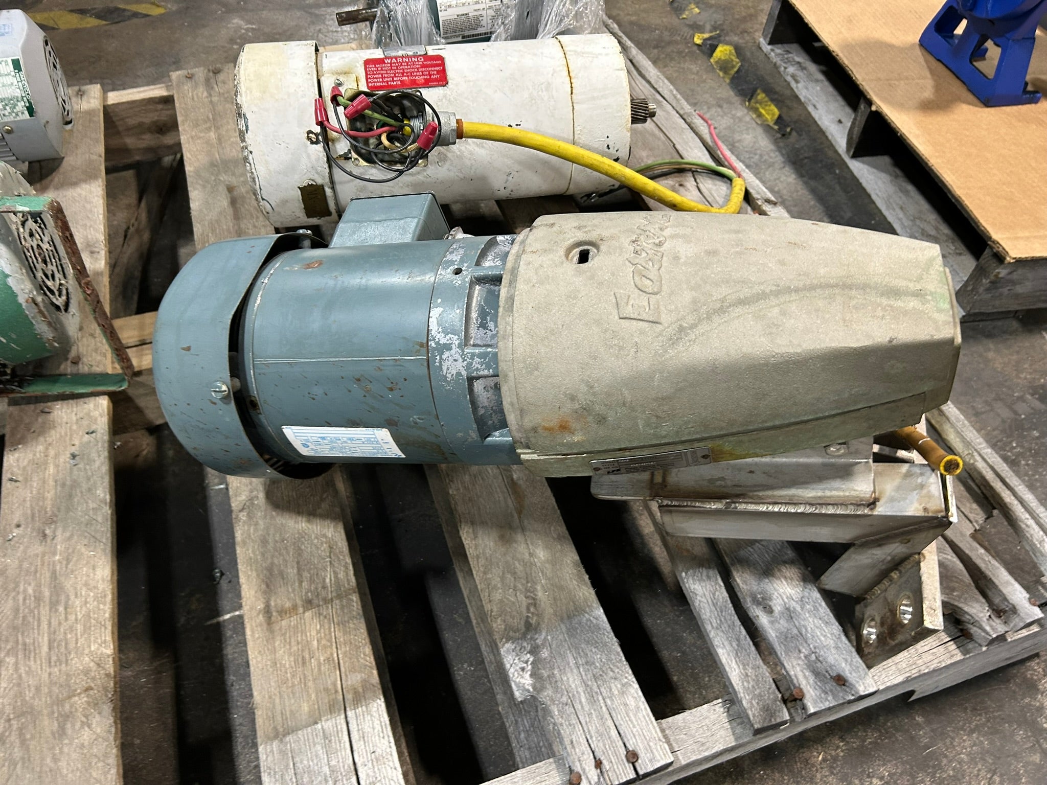 Eastern RB-2 Drum Barrel Mixer & Gould Century 8-120699-01 Motor 1HP 1725RPM 3PH