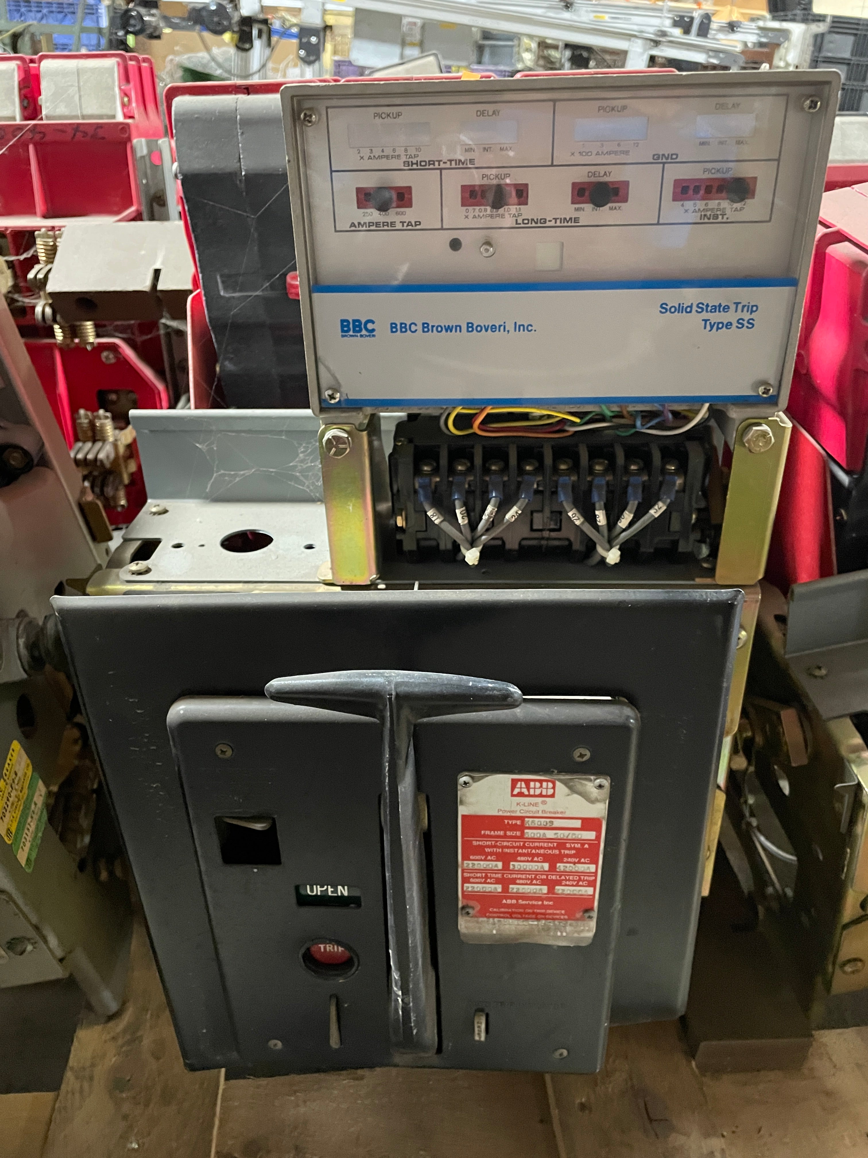 ABB K600S K-Line Power Circuit Breaker 600A 50/60 600VAC K-600S with SS3 Trip