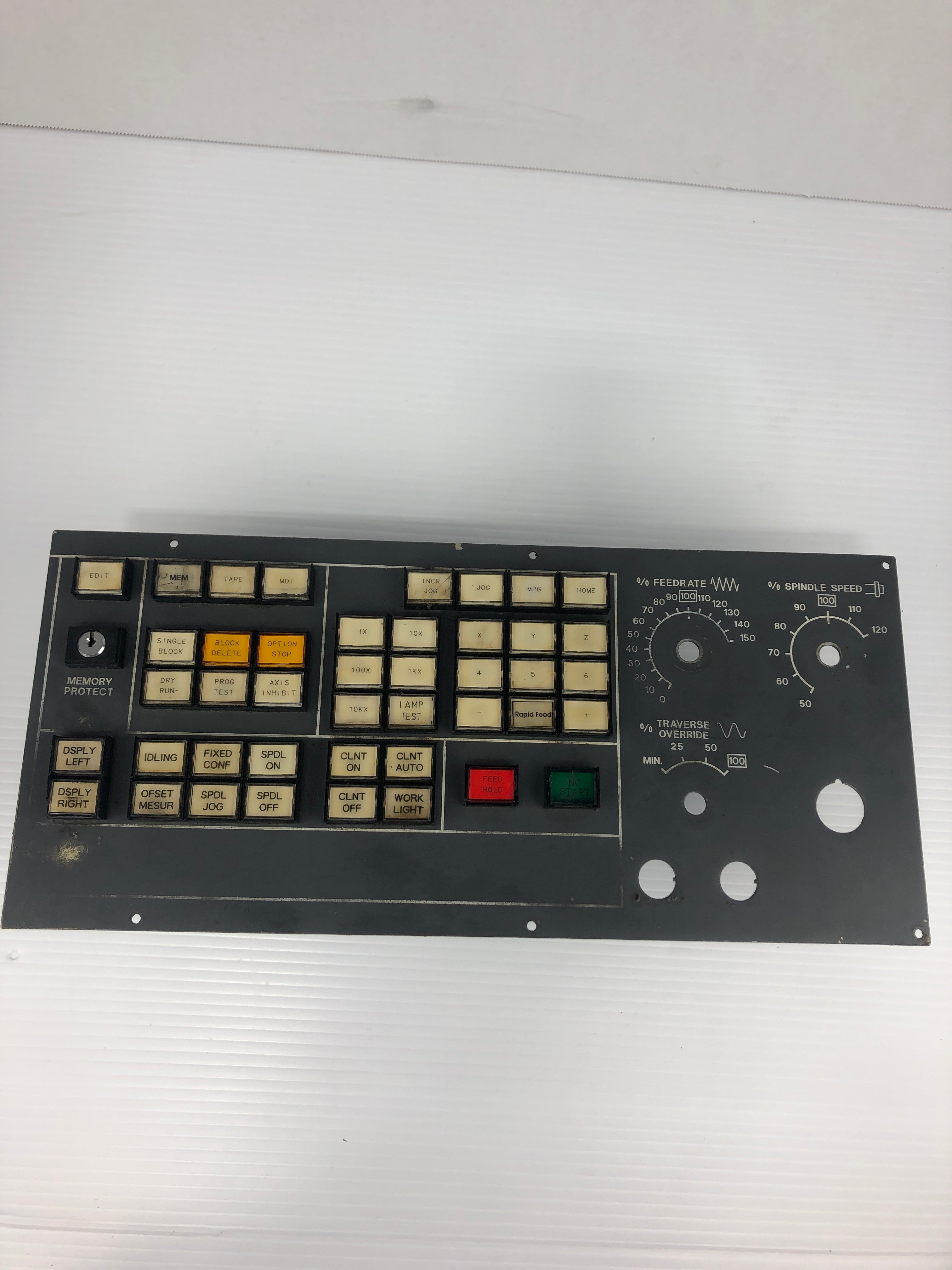 Fanuc 44A739028-G01R07 i Series Operator Panel Matrix I/O 520mm Pane